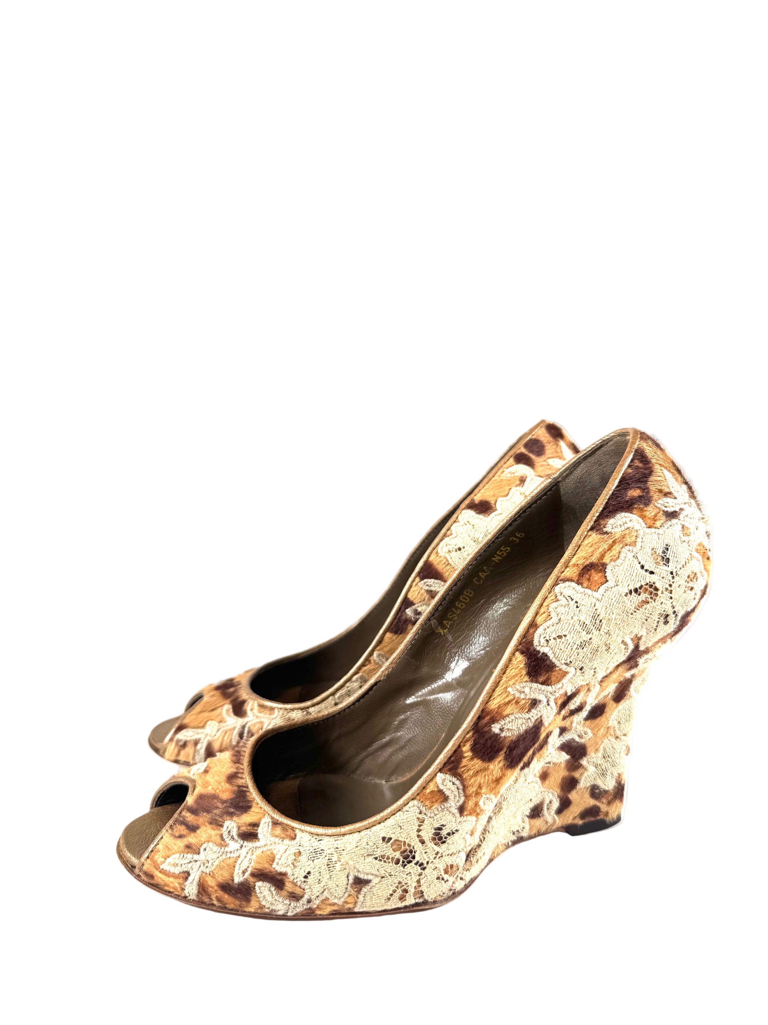 CALF-HAIR & LACE DETAIL PEEP TOE WEDGES