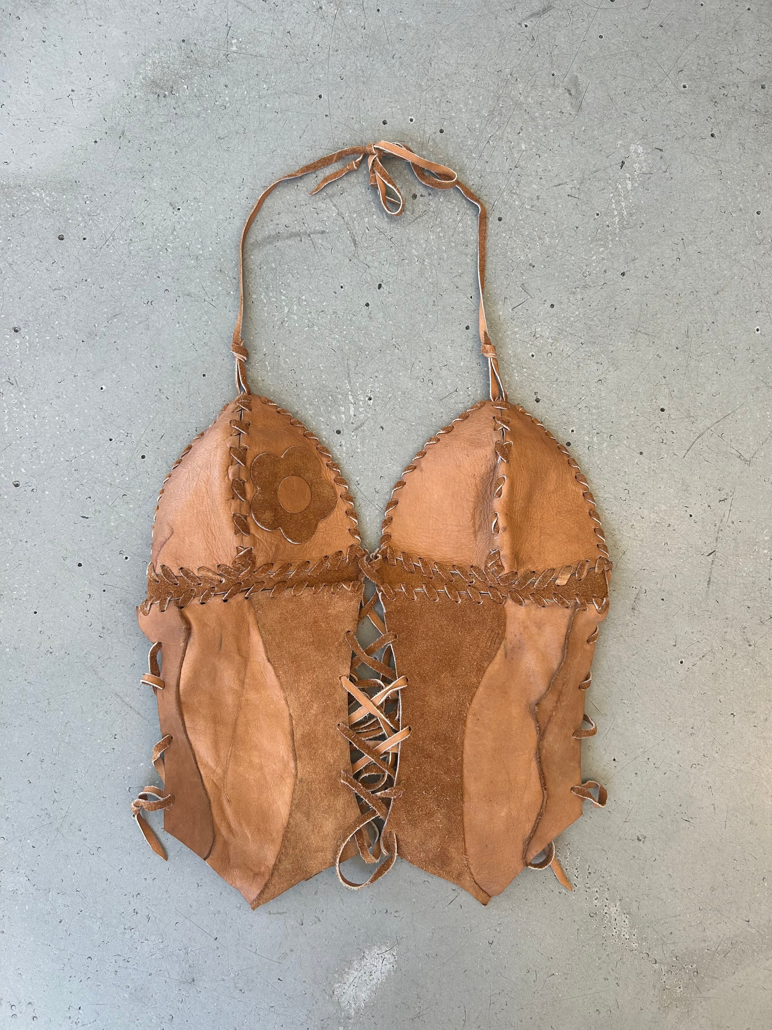 BROWN LEATHER HALTER TOP WITH FLOWER