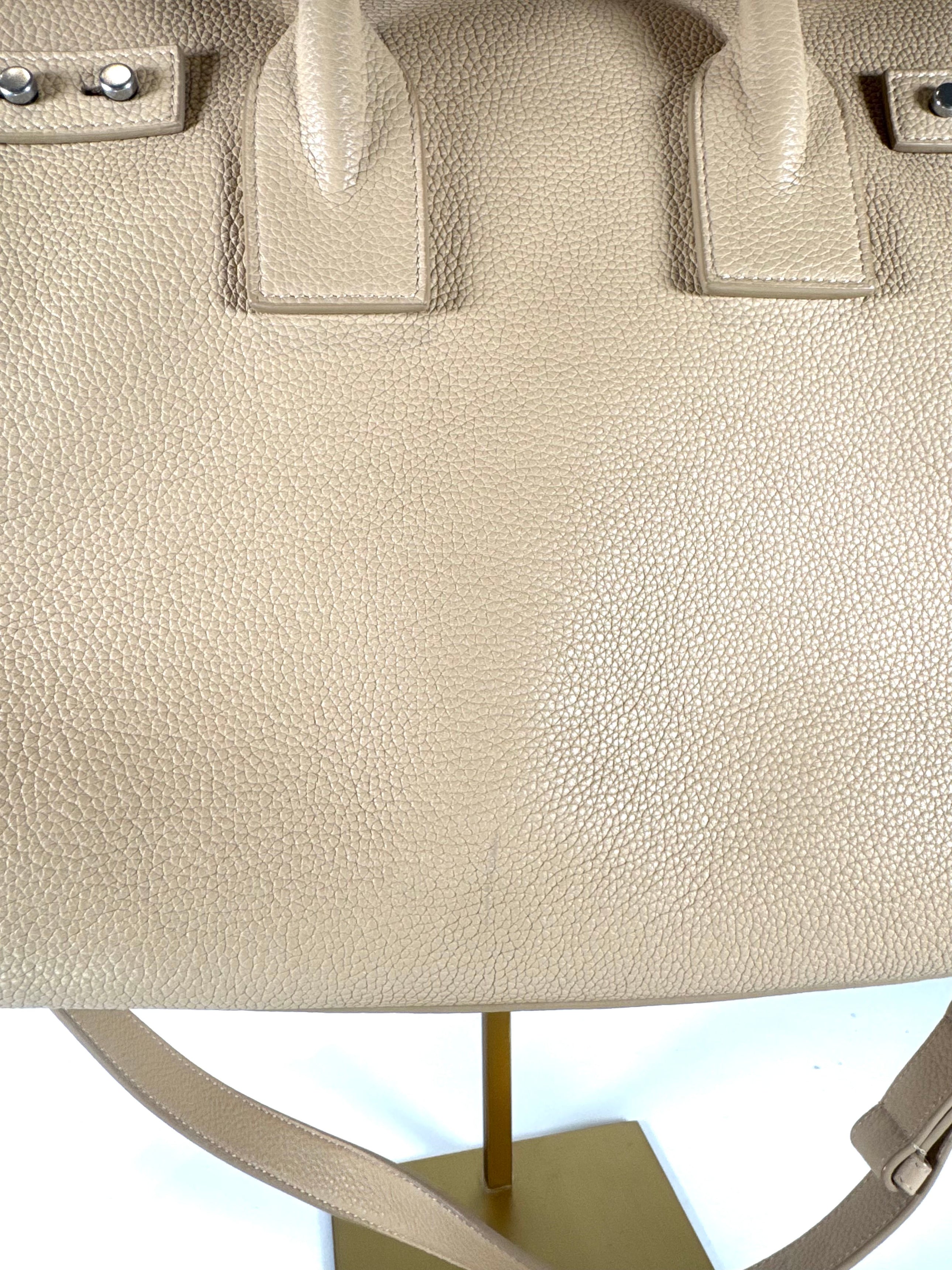 SAC DE JOUR SAND LEATHER SMALL TOTE @NICOZ