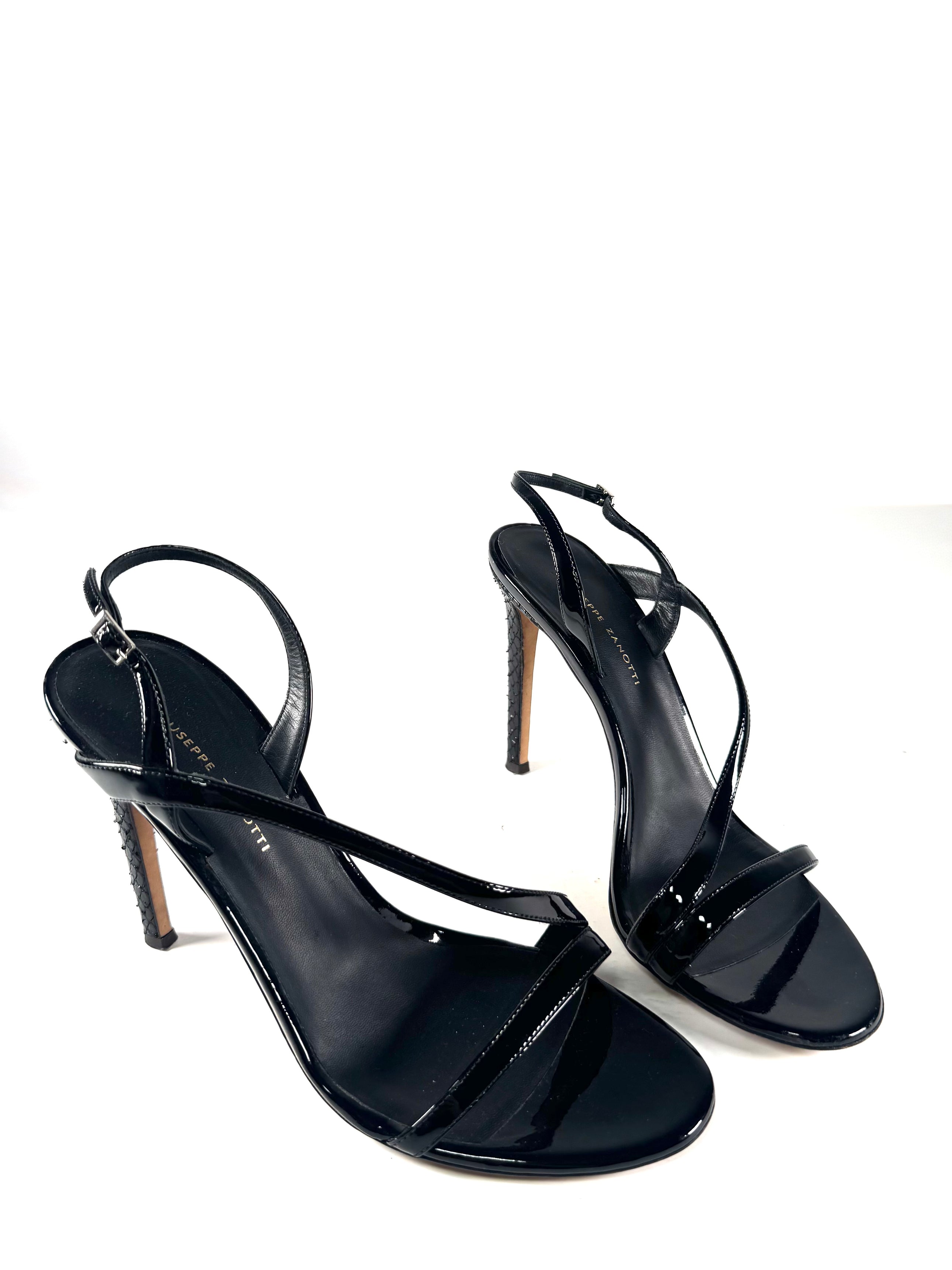 BLACK PATENT & SNAKESKIN HEEL