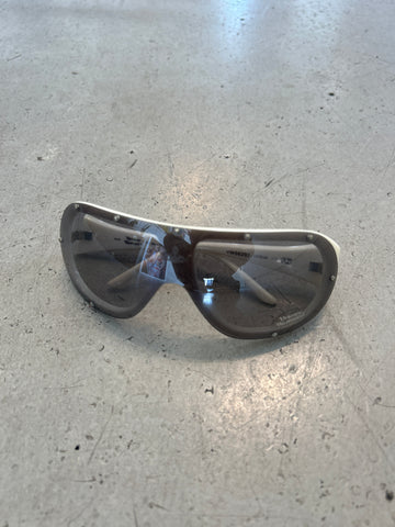 ‘VW58203’ GREY SHIELD GLITTER SUNGLASSES @MARA