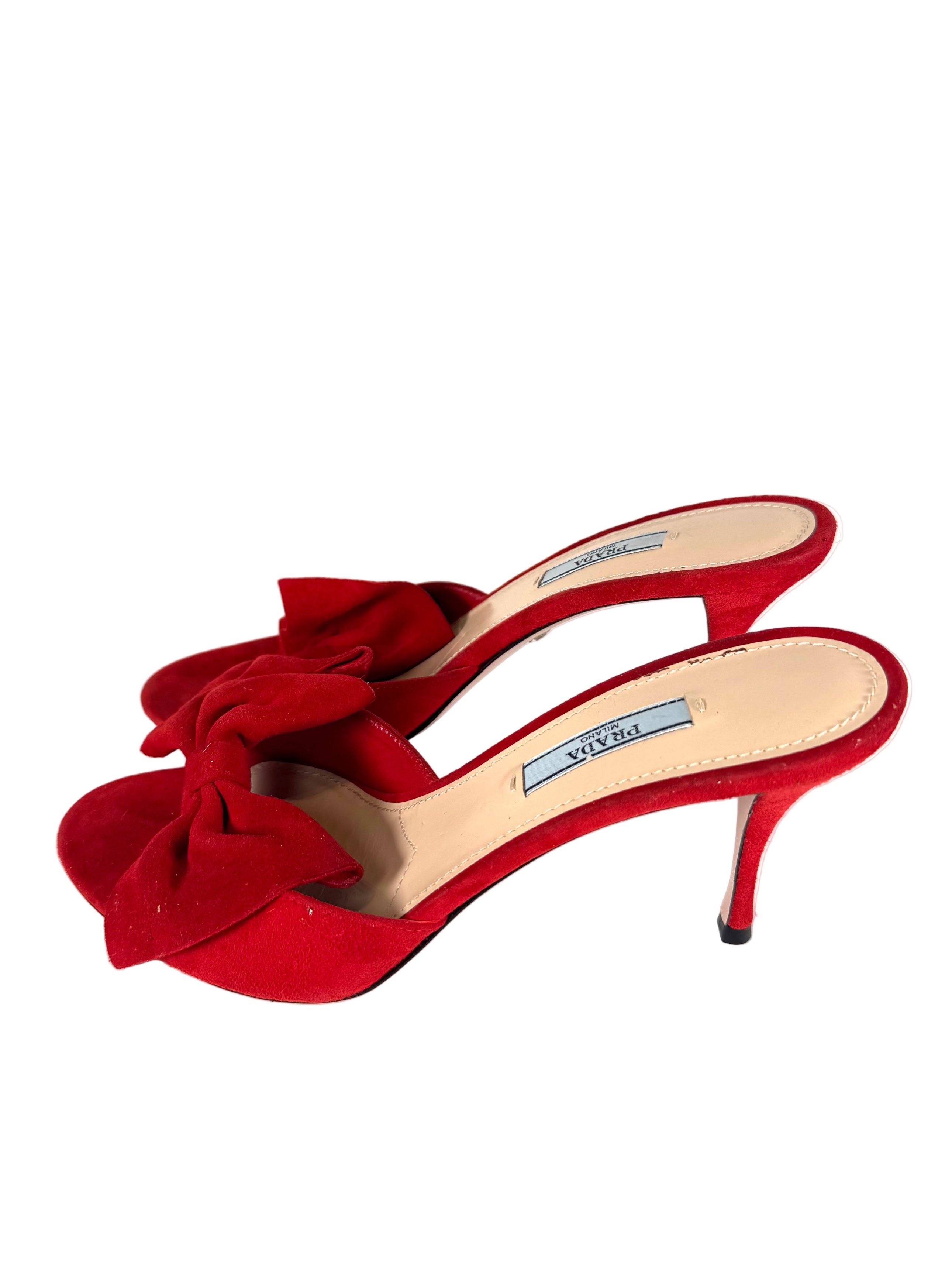 RED SUEDE BOW HEELS @SIDRAP