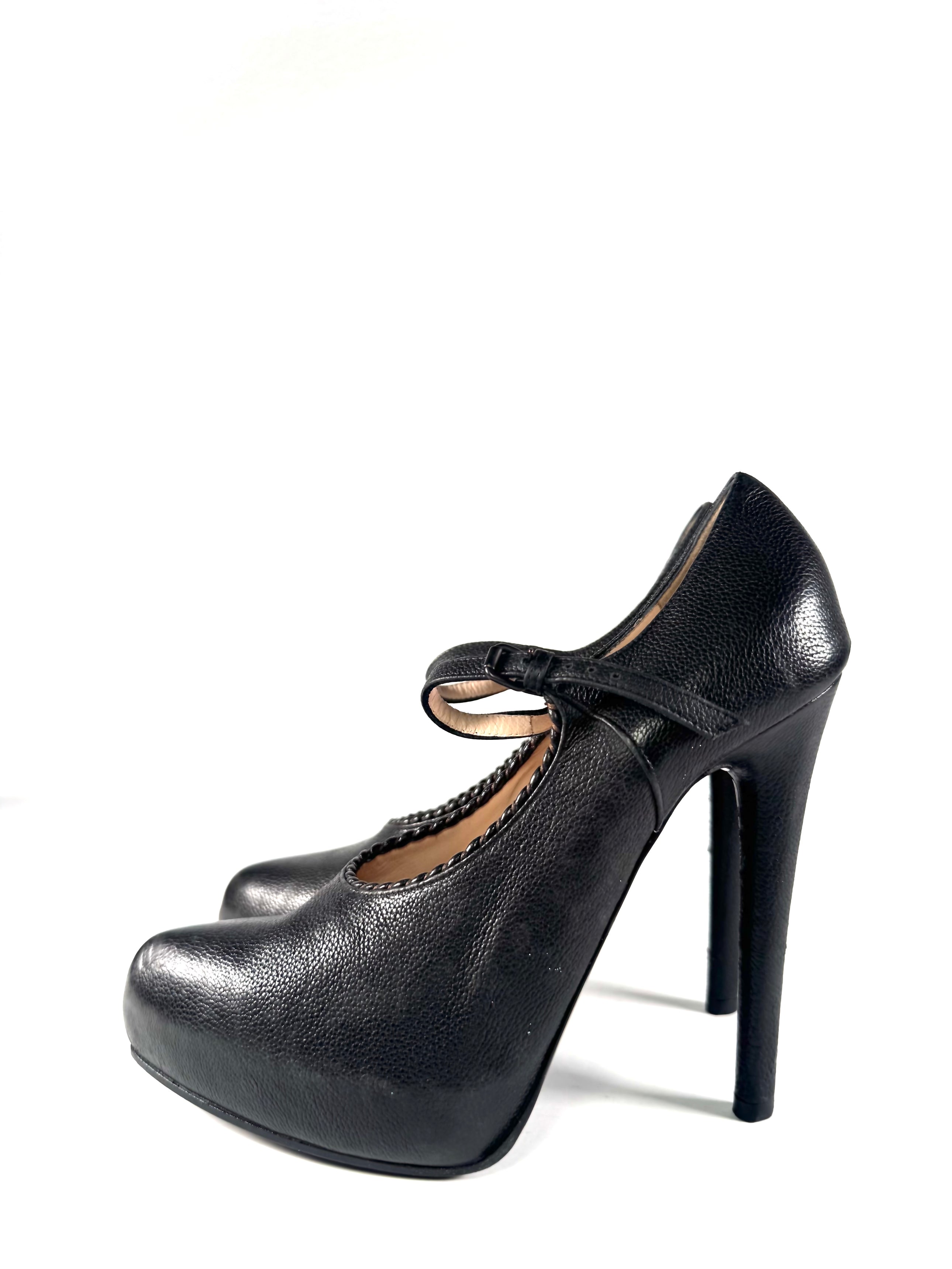 LEATHER MARY JANE PLATFORM HEELS