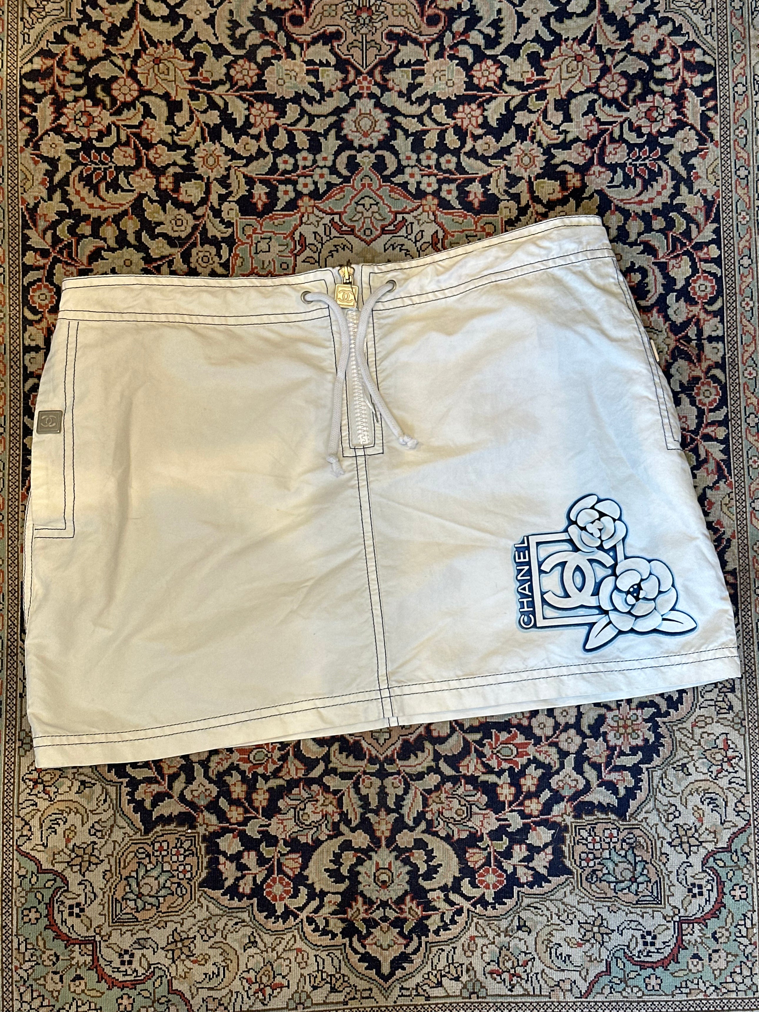 SS05 CAMELLIA FLOWER WHITE/BLUE MINI SKIRT