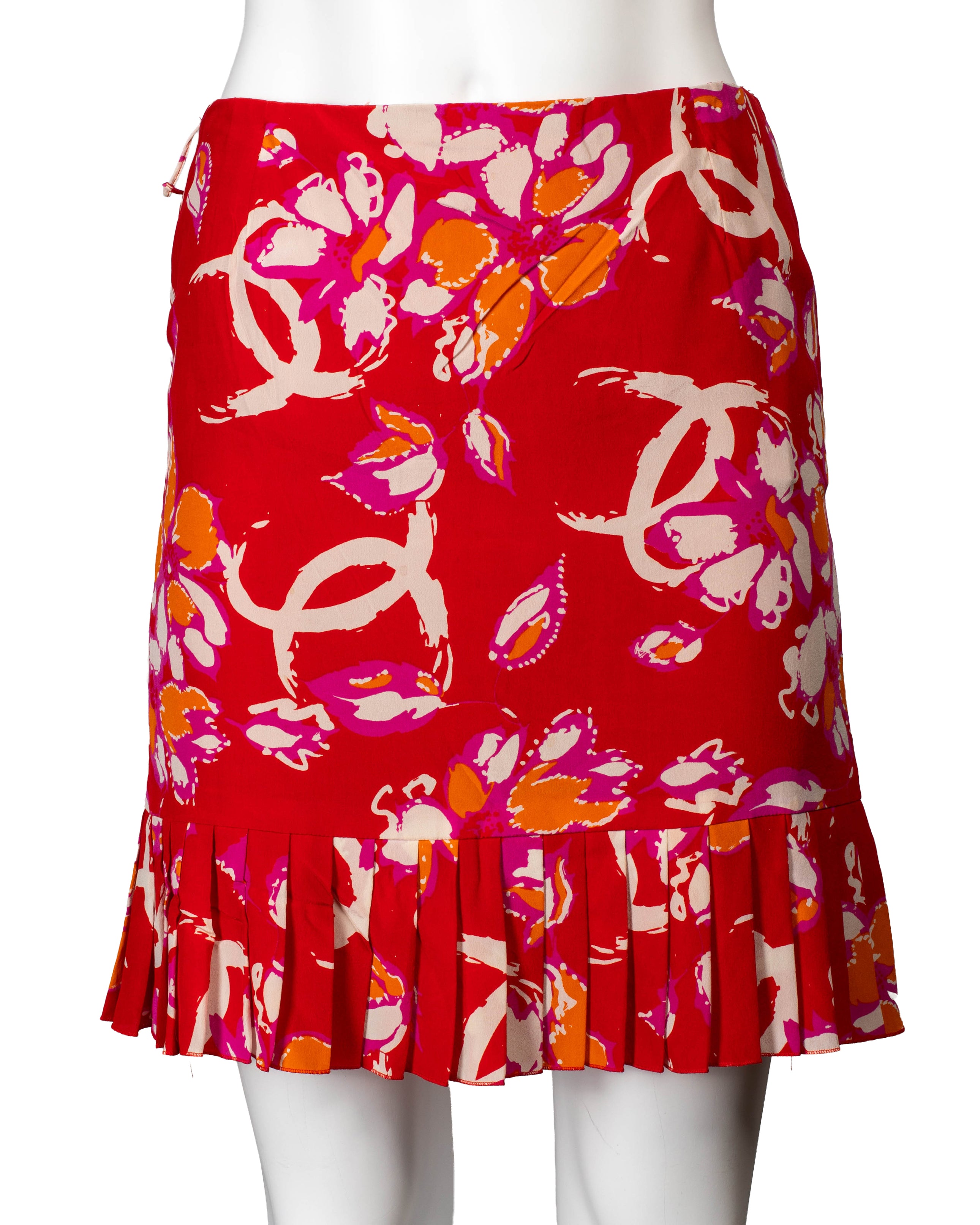 2001 CC LOGO RED SKIRT W PLEATED HEM (AS IS - ALTERED)