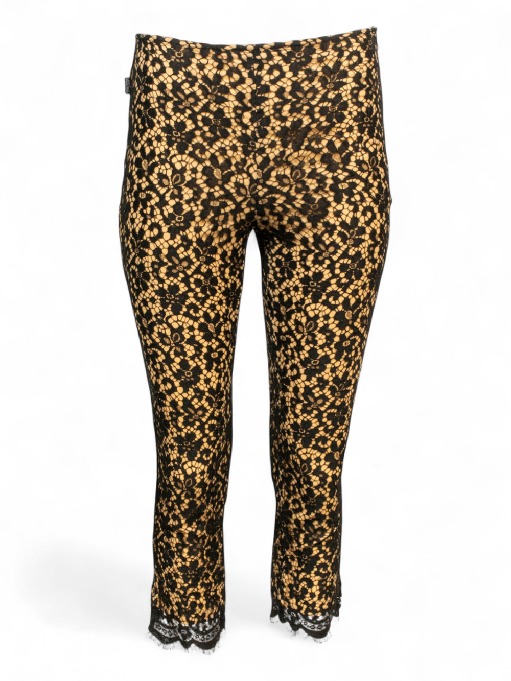 BLACK LACE CAPRIS