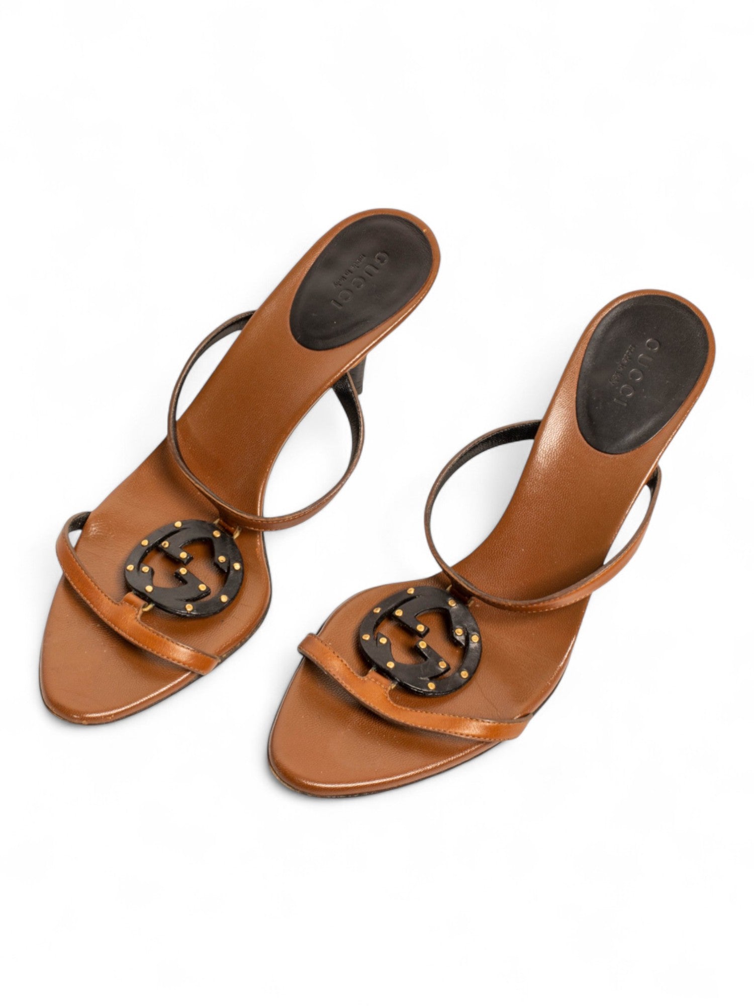 BROWN “GG” STRAPPY HEELS