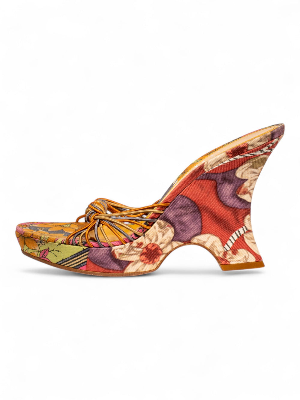 RARE MAUVE/PURPLE FLORAL PRINTED WEDGE HEELS