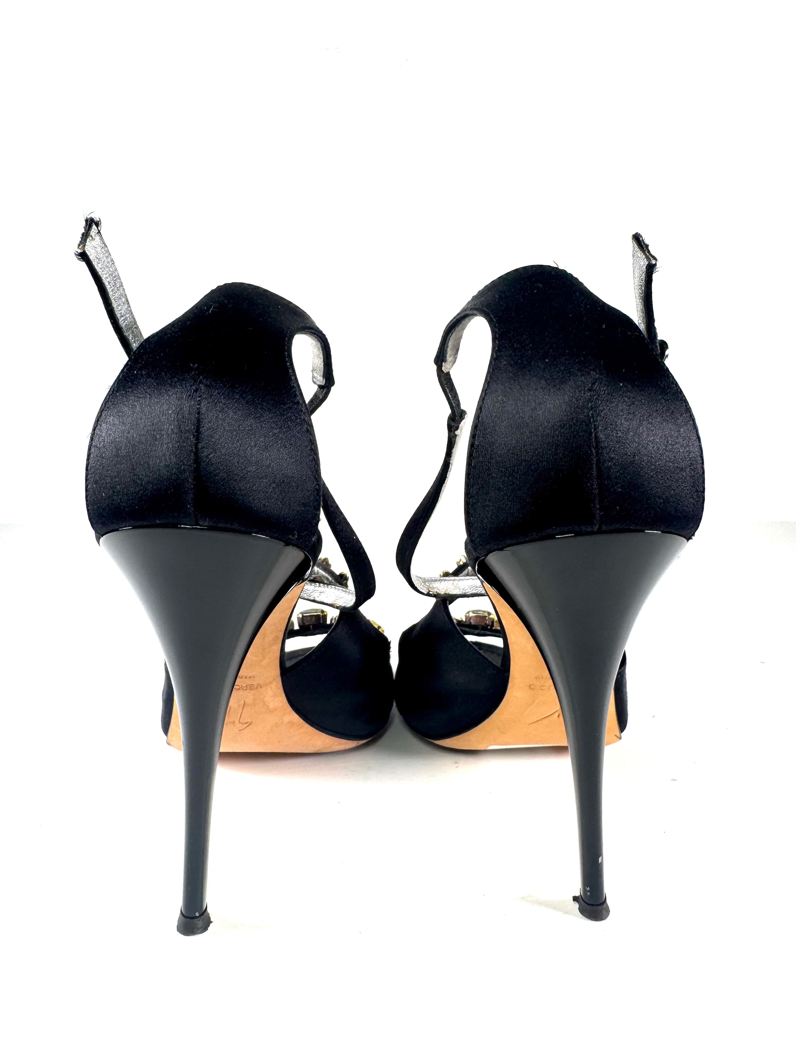 YELLOW CRYSTAL HEELS @JTRULL