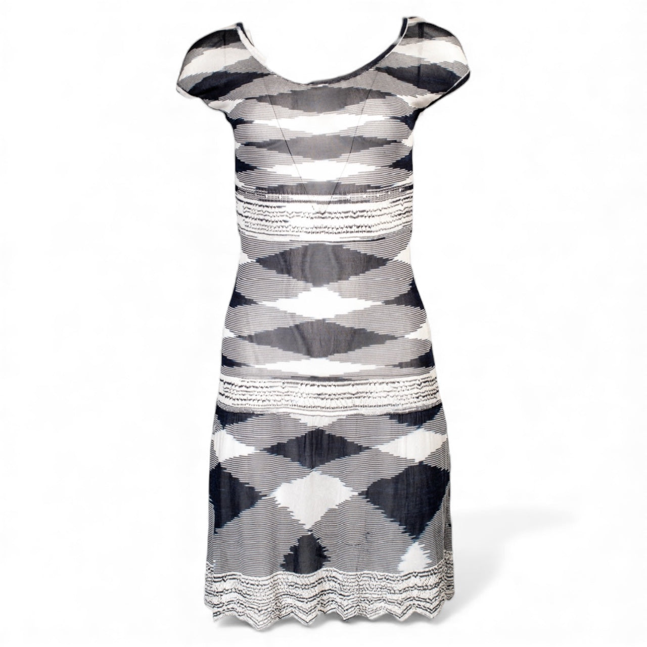 NAVY BLUE AND WHITE CHEVRON KNIT MIDI DRESS