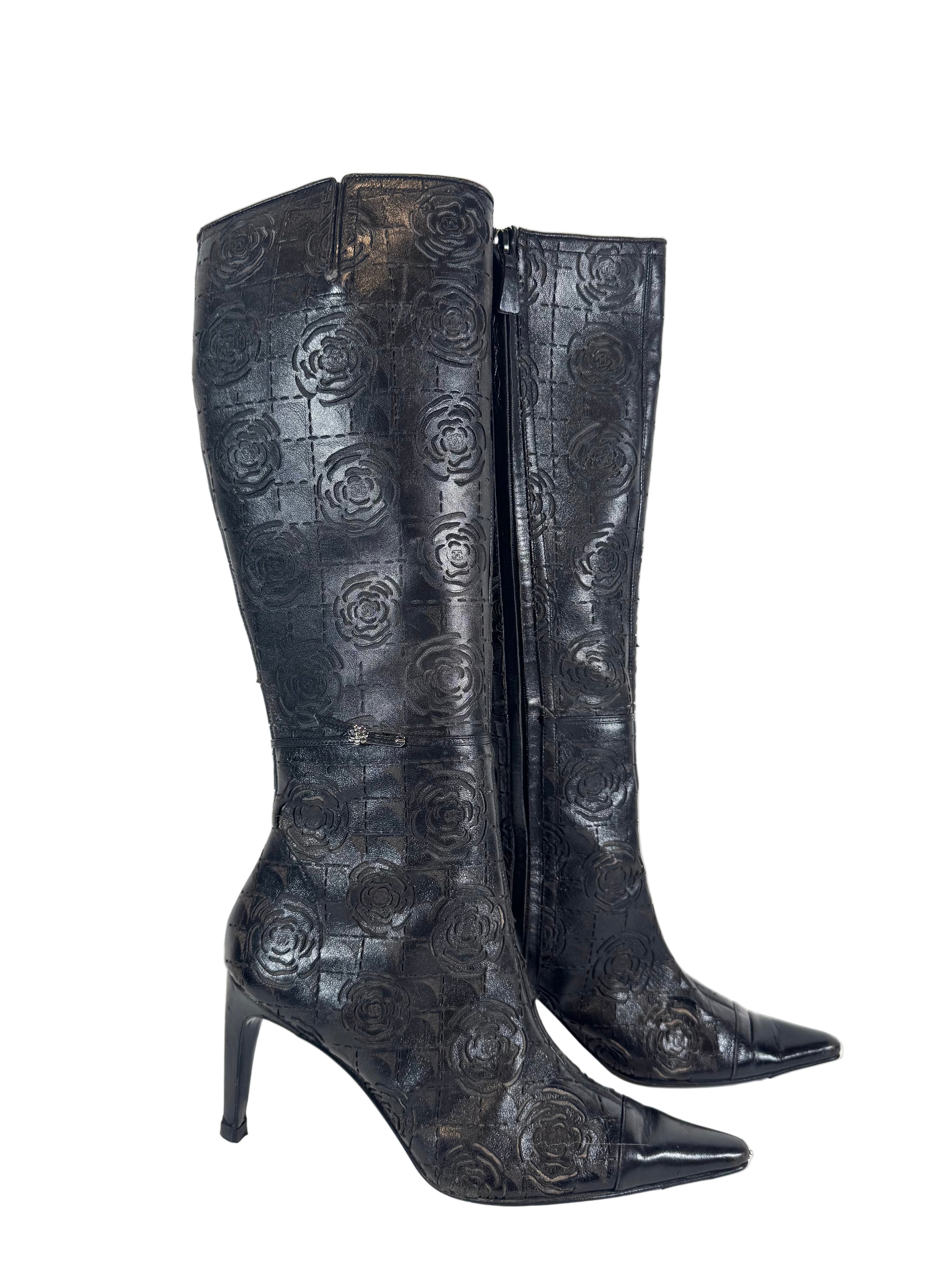 BLACK LEATHER CAMELLIA FLOWER BOOTS