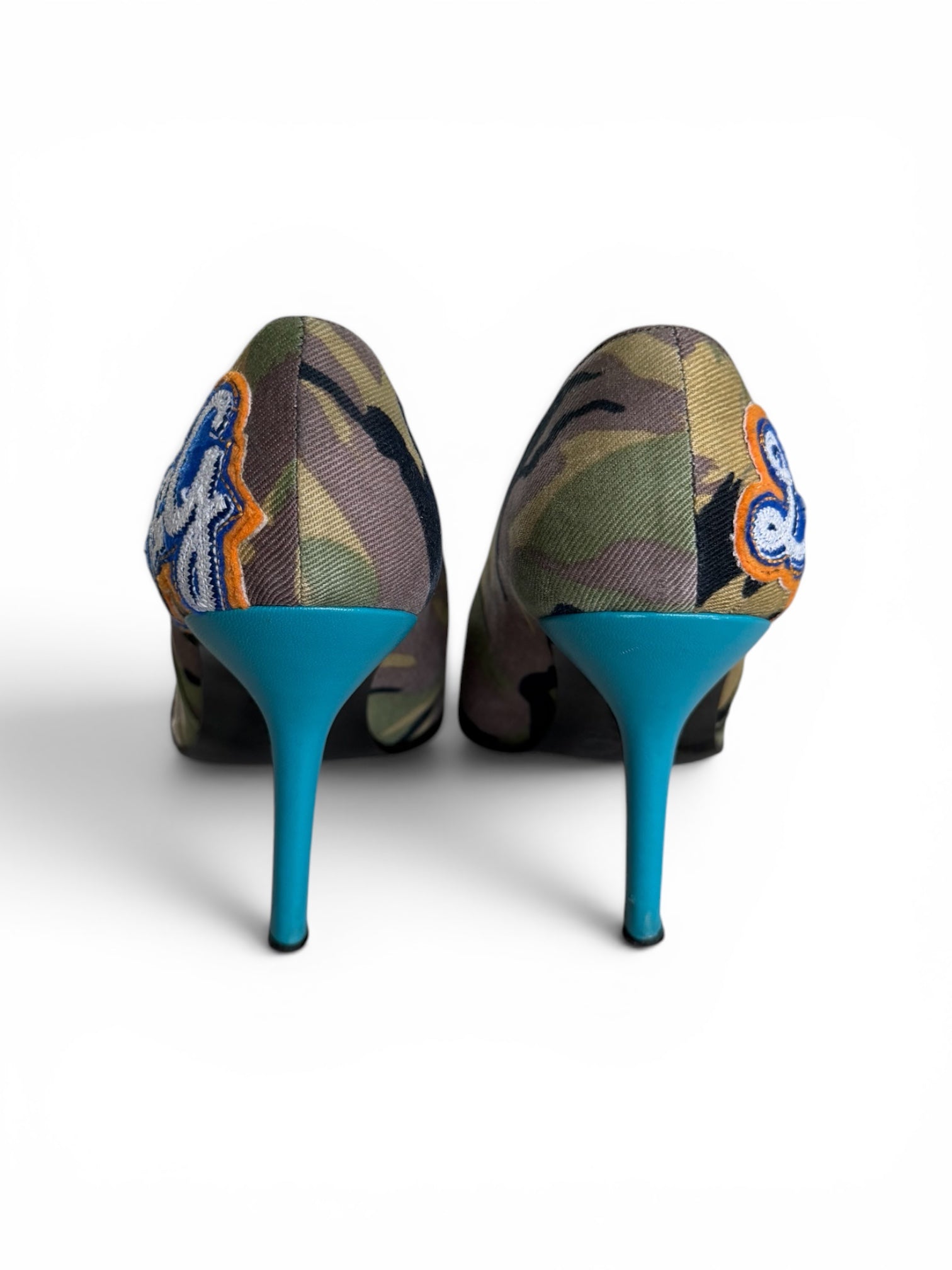 CAMO/DENIM PATCH PUMPS
