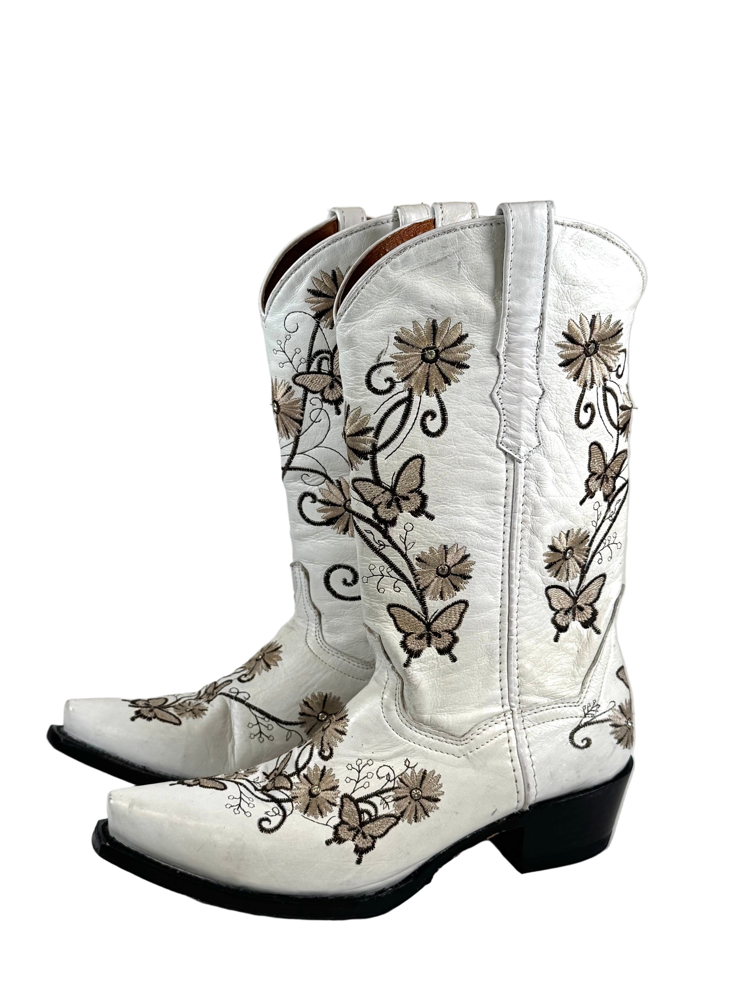 WHITE LEATHER COWBOY BOOTS W BUTTERFLIES