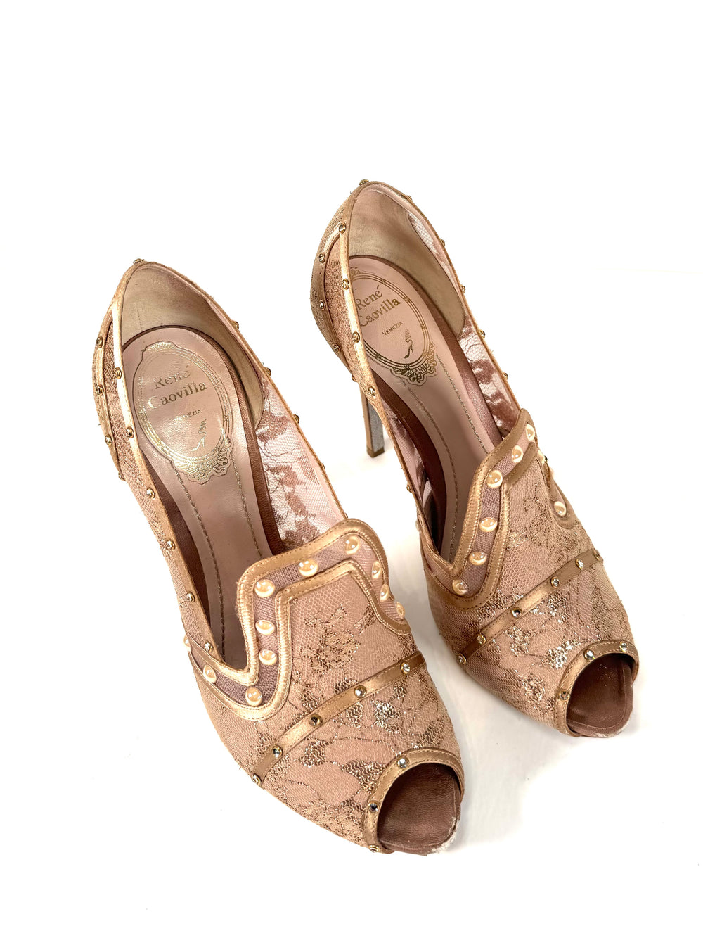 VINTAGE FLORAL HEELS