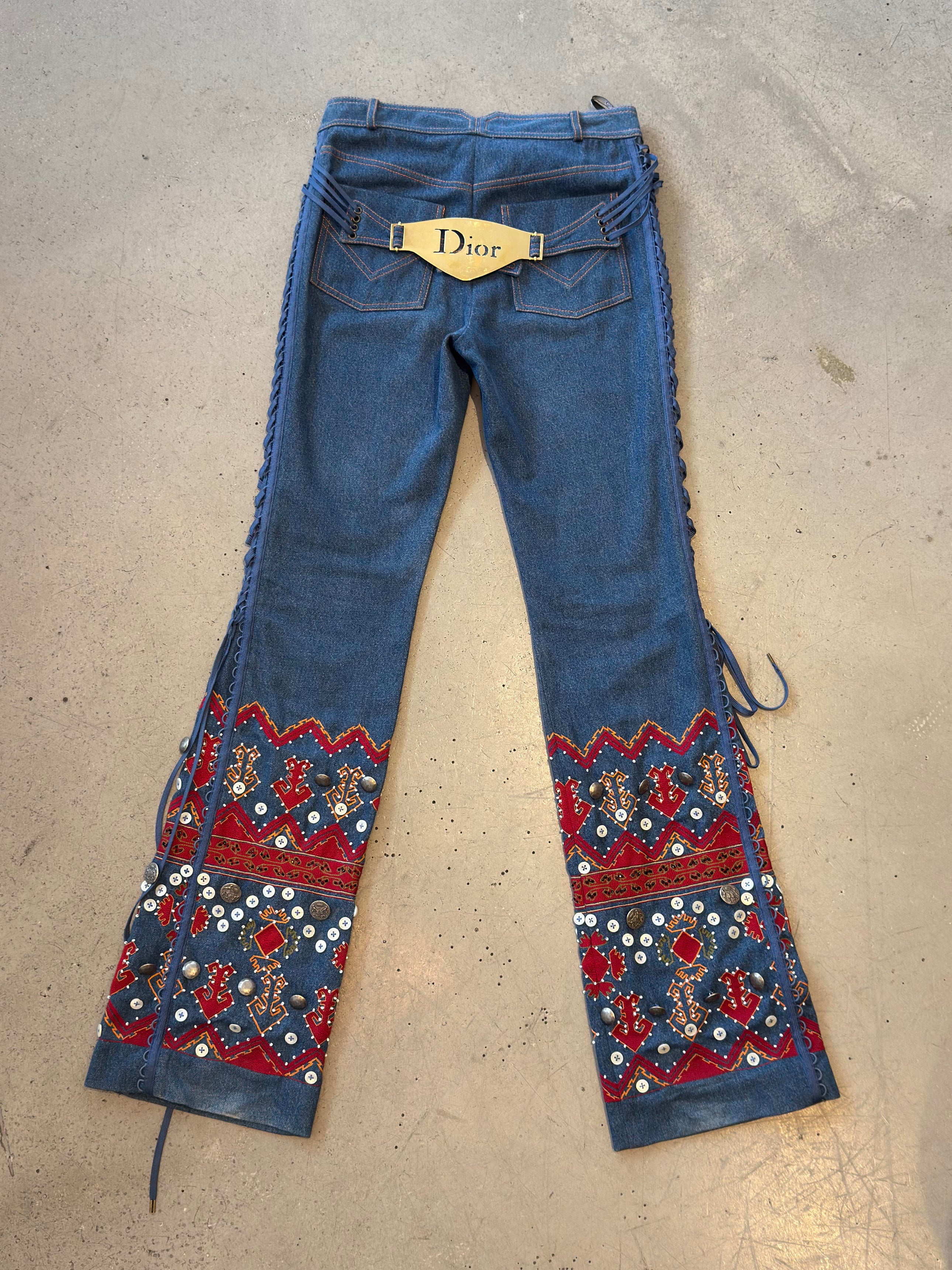FW02 EMBELLISHED FLARED JEANS @SWL