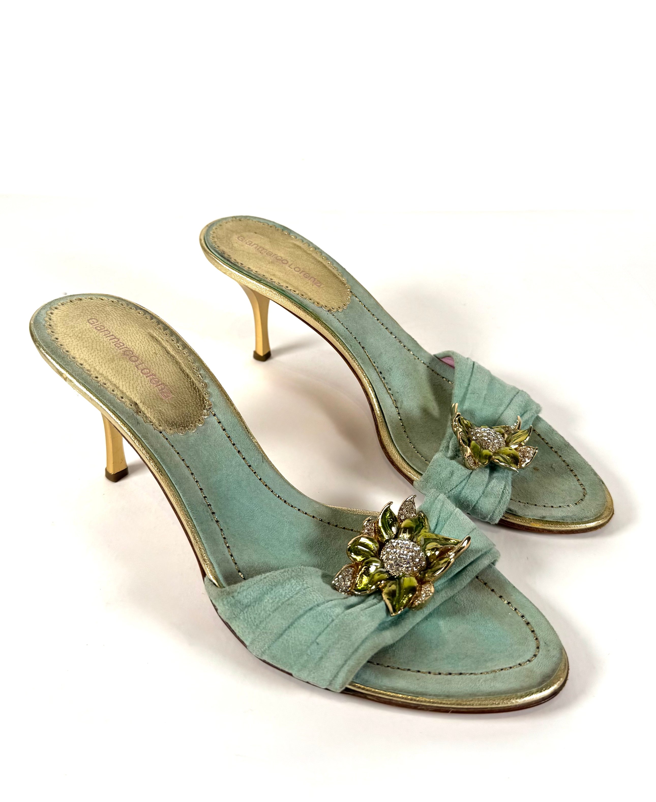 00S TEAL CRYSTAL ENAMEL FLOWER HEELS