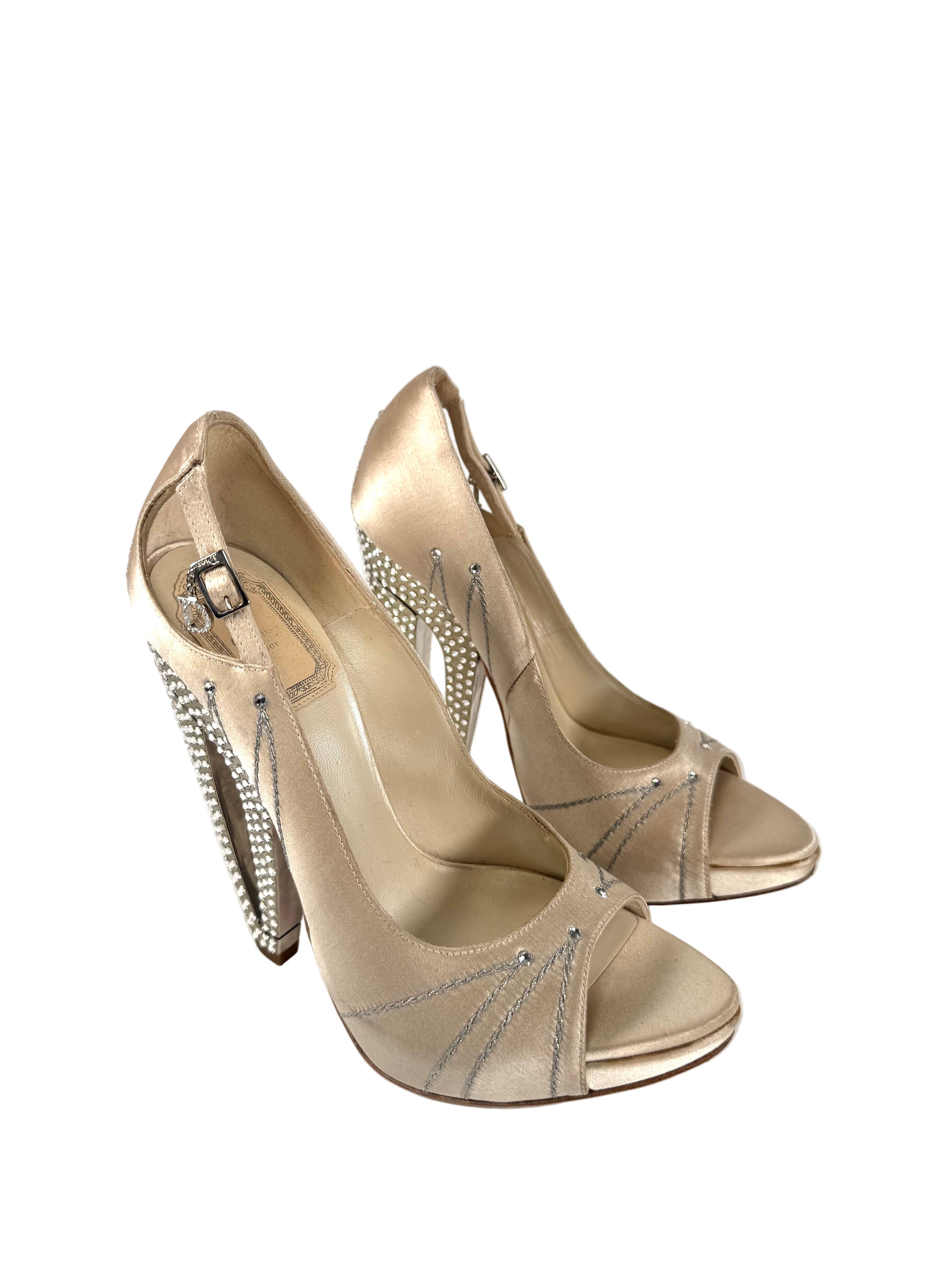 SPRING 2008 RUNWAY SATIN RHINESTONE PUMPS