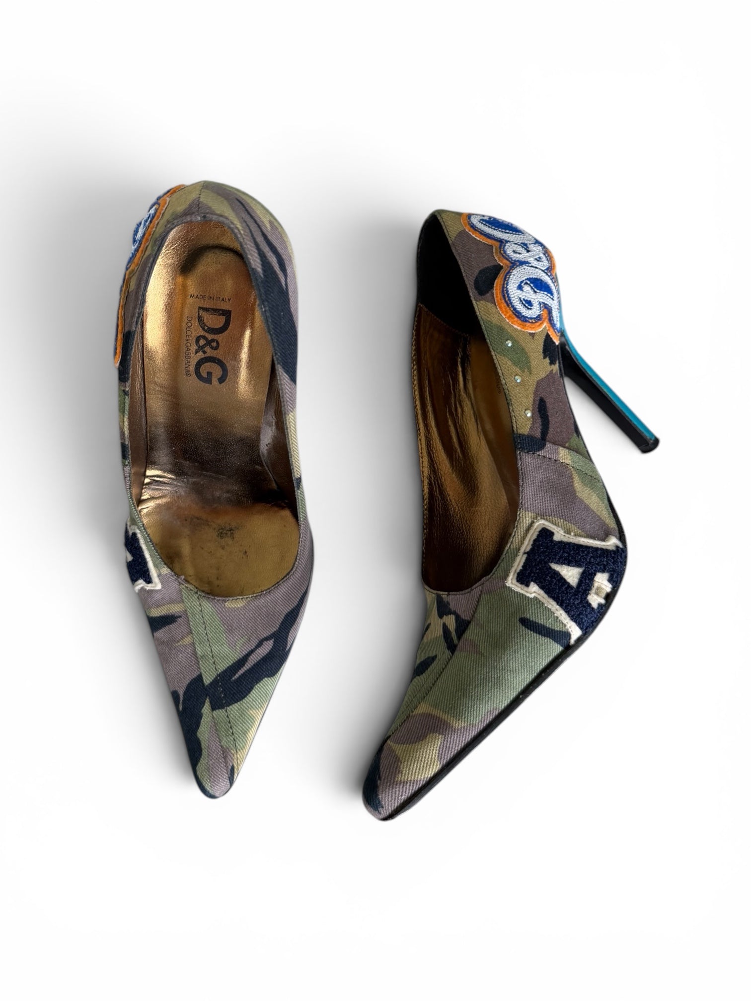 CAMO/DENIM PATCH PUMPS