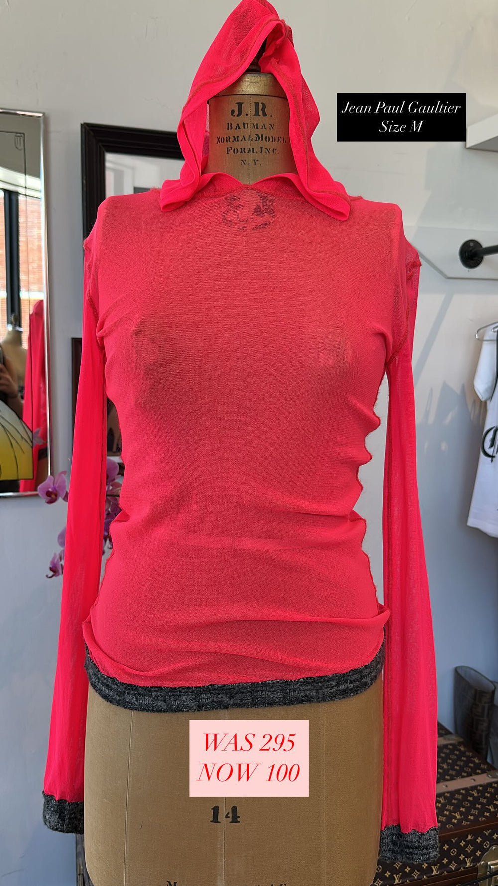 HOT PINK HOODED MESH LONGSLEEVE