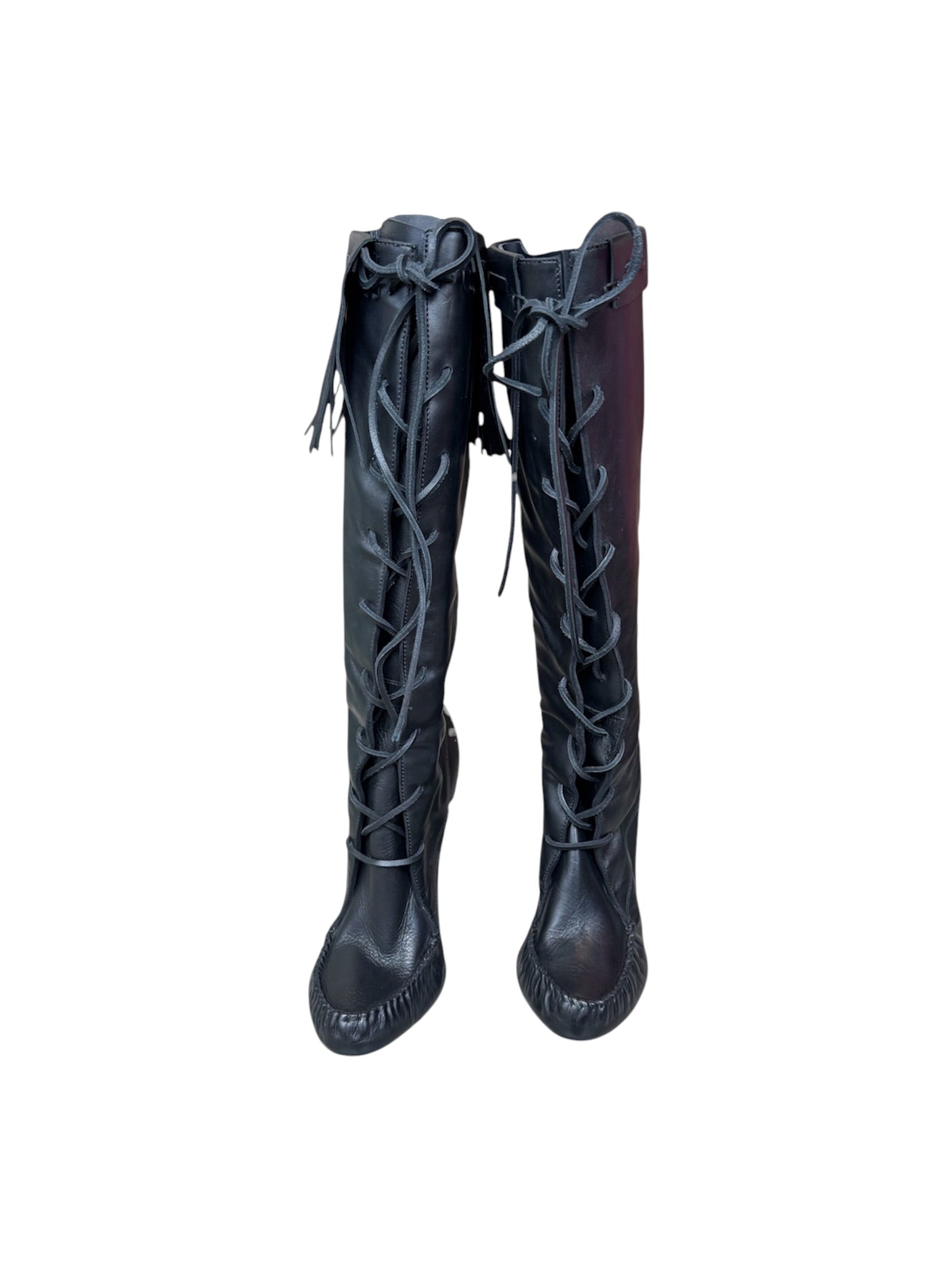 BLACK PATENT LEATHER LACE UP FRINGE BOOTS W GOLD HEEL