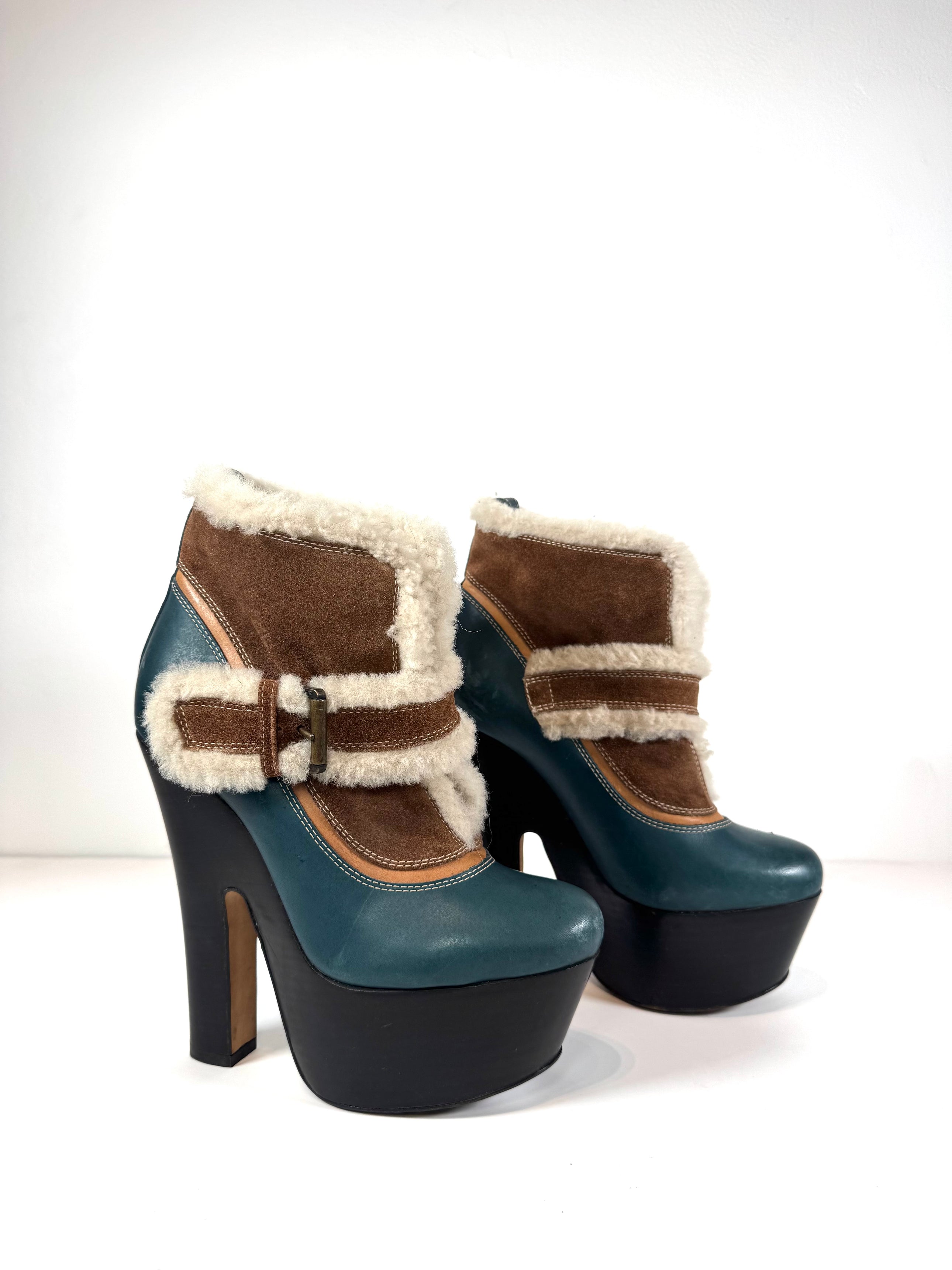 SAINT MORITZ SUEDE & SHEARLING ANKLE BOOTIES