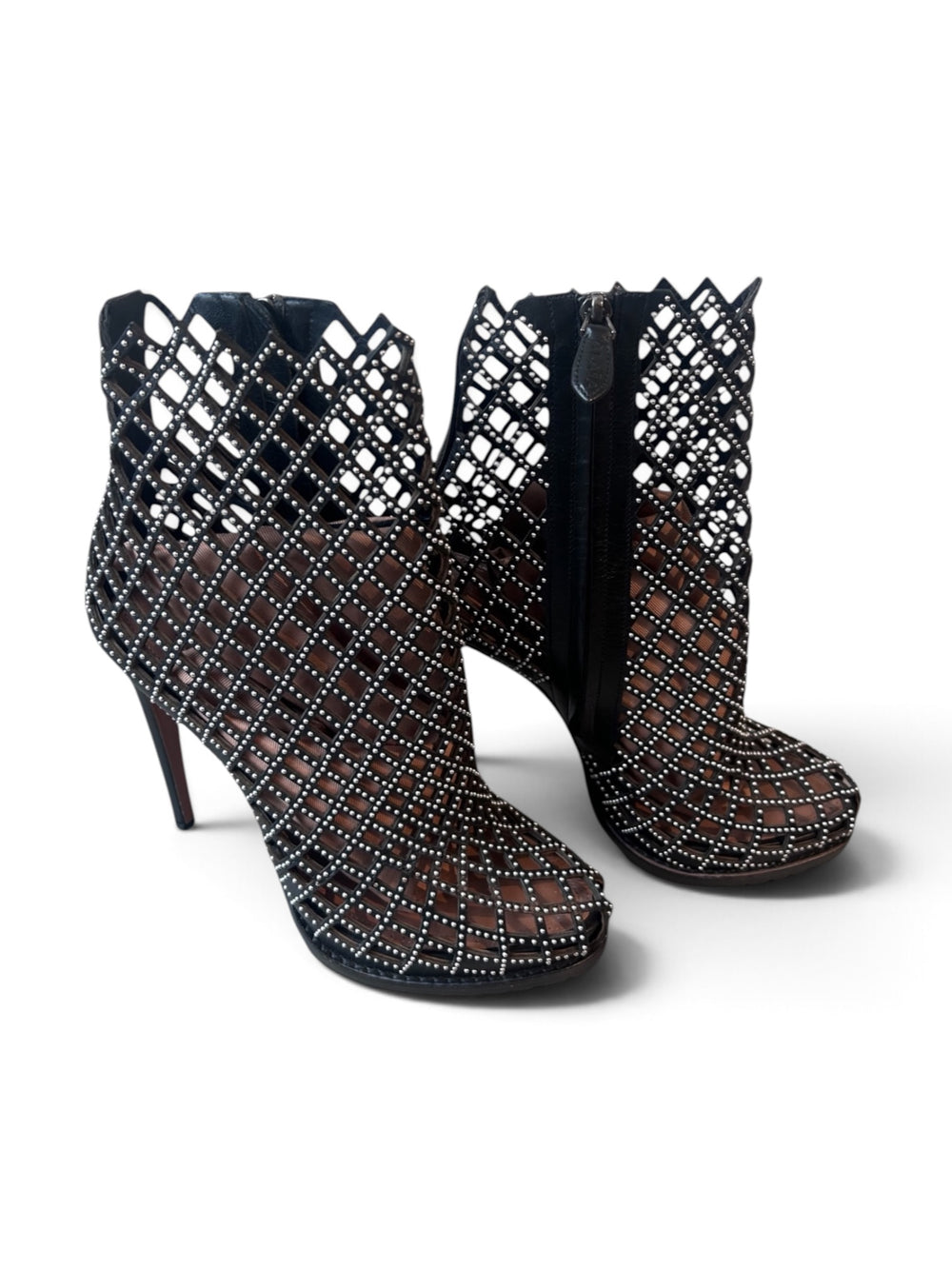 BLACK & SILVER STUDDED CAGE BOOTIES @SM