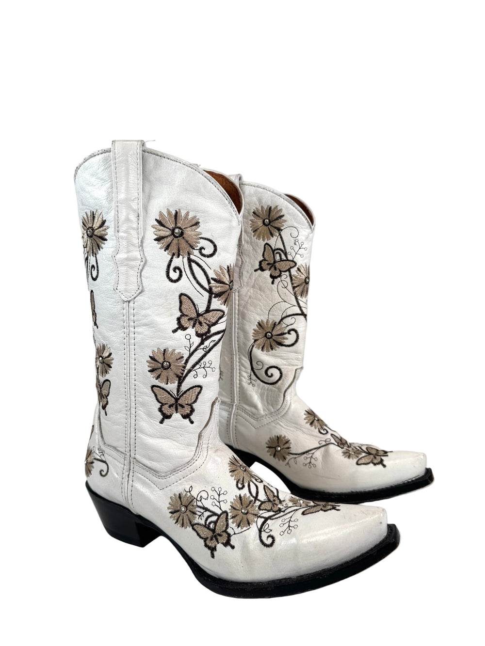 WHITE LEATHER COWBOY BOOTS W BUTTERFLIES