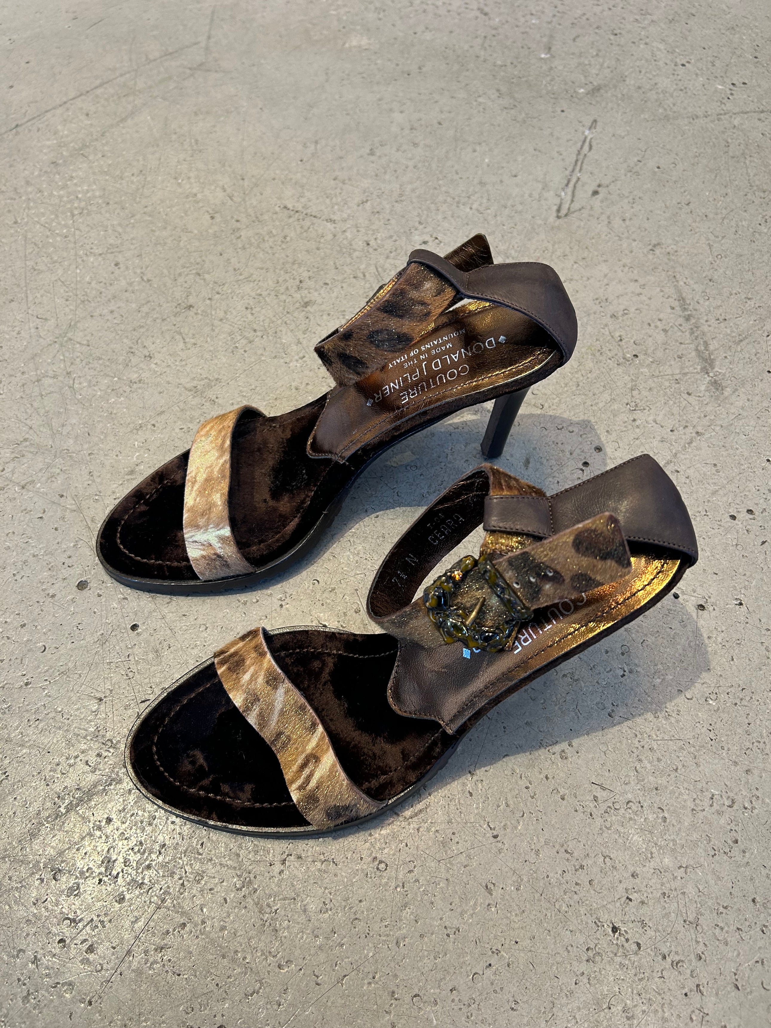 ANIMAL PRINT VELVET HEELS @EBRAUN