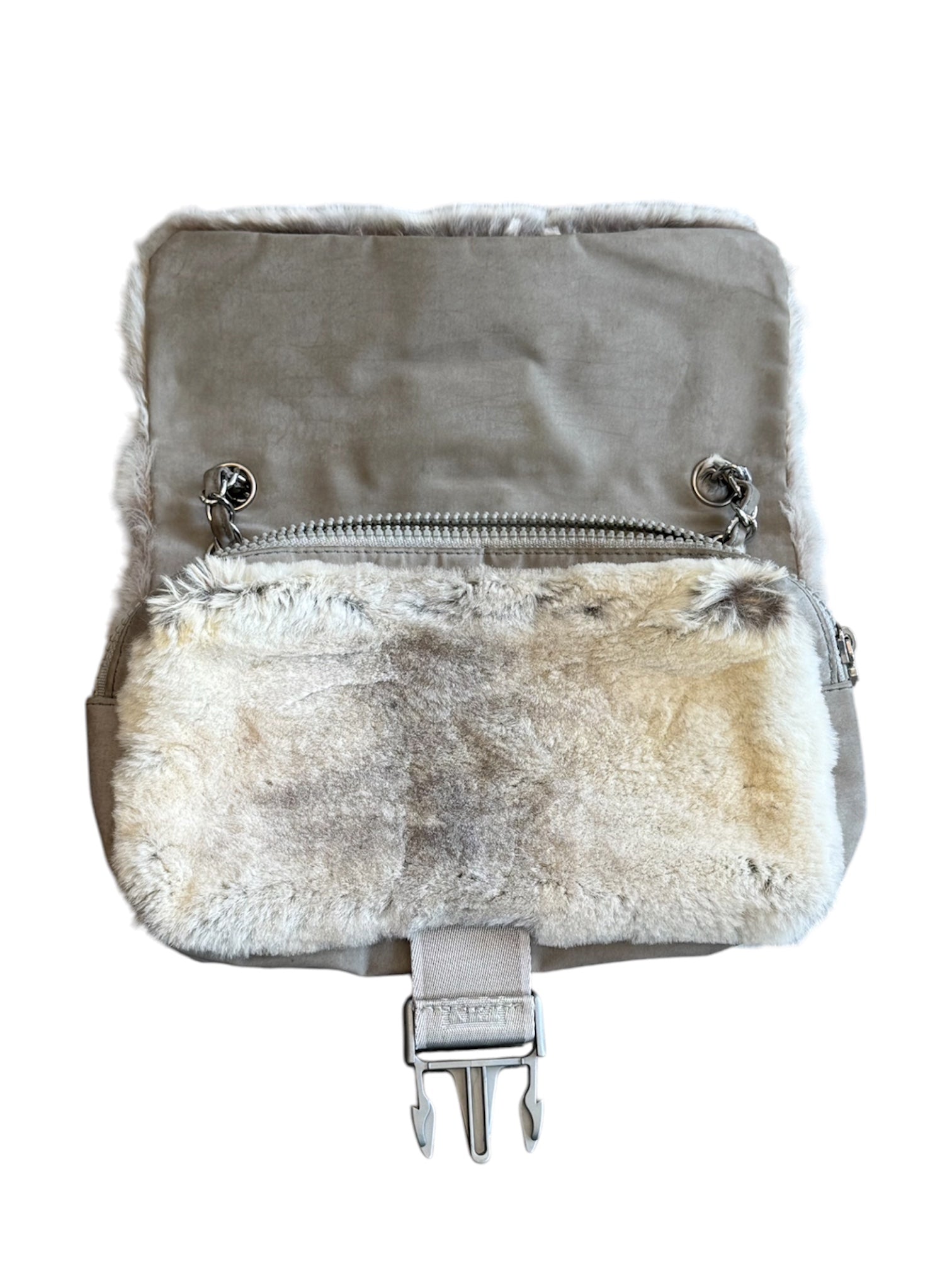 2005 GREY SPORT RABBIT FUR TECH BUCKLE BAG