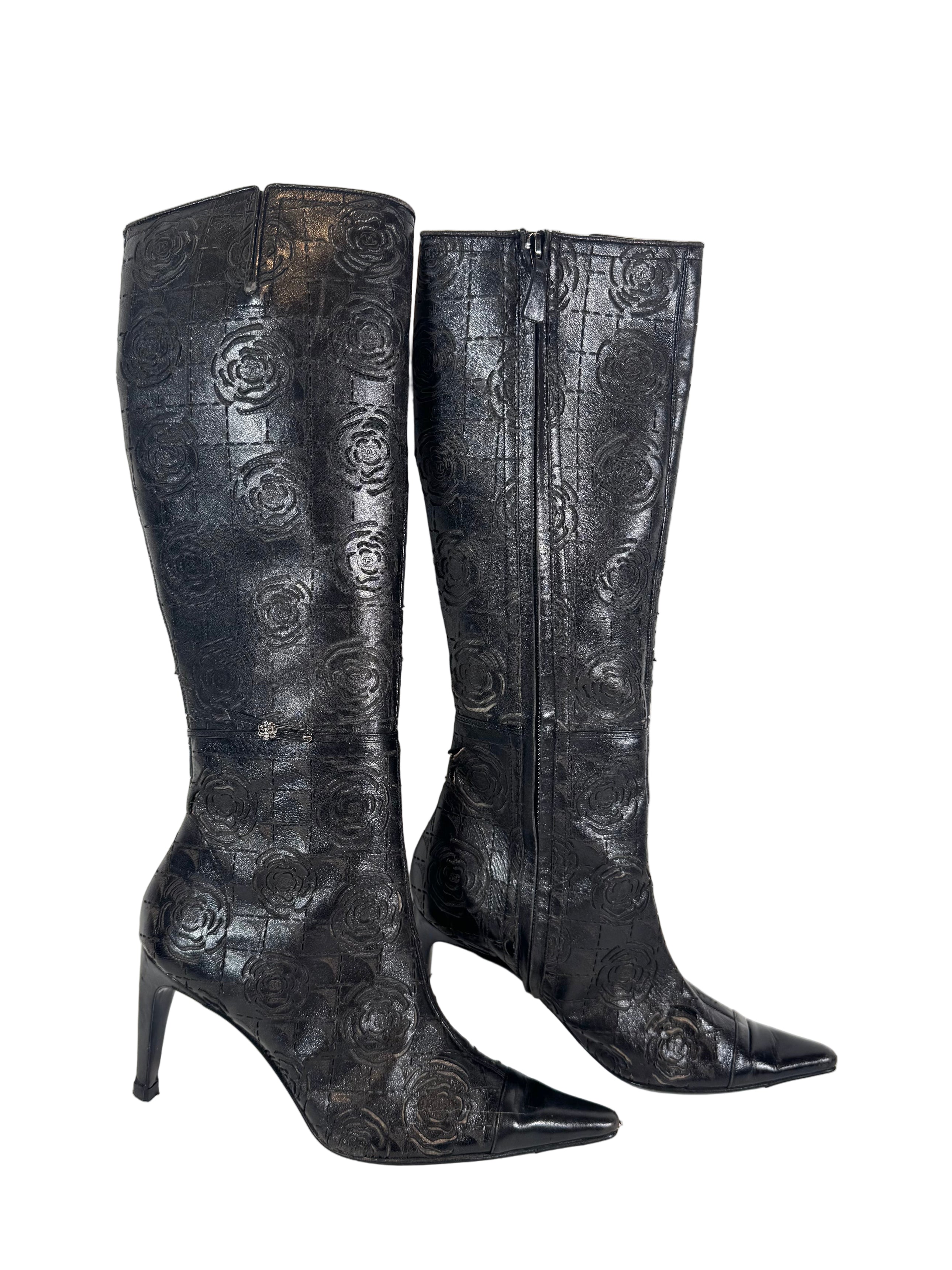 BLACK LEATHER CAMELLIA FLOWER BOOTS