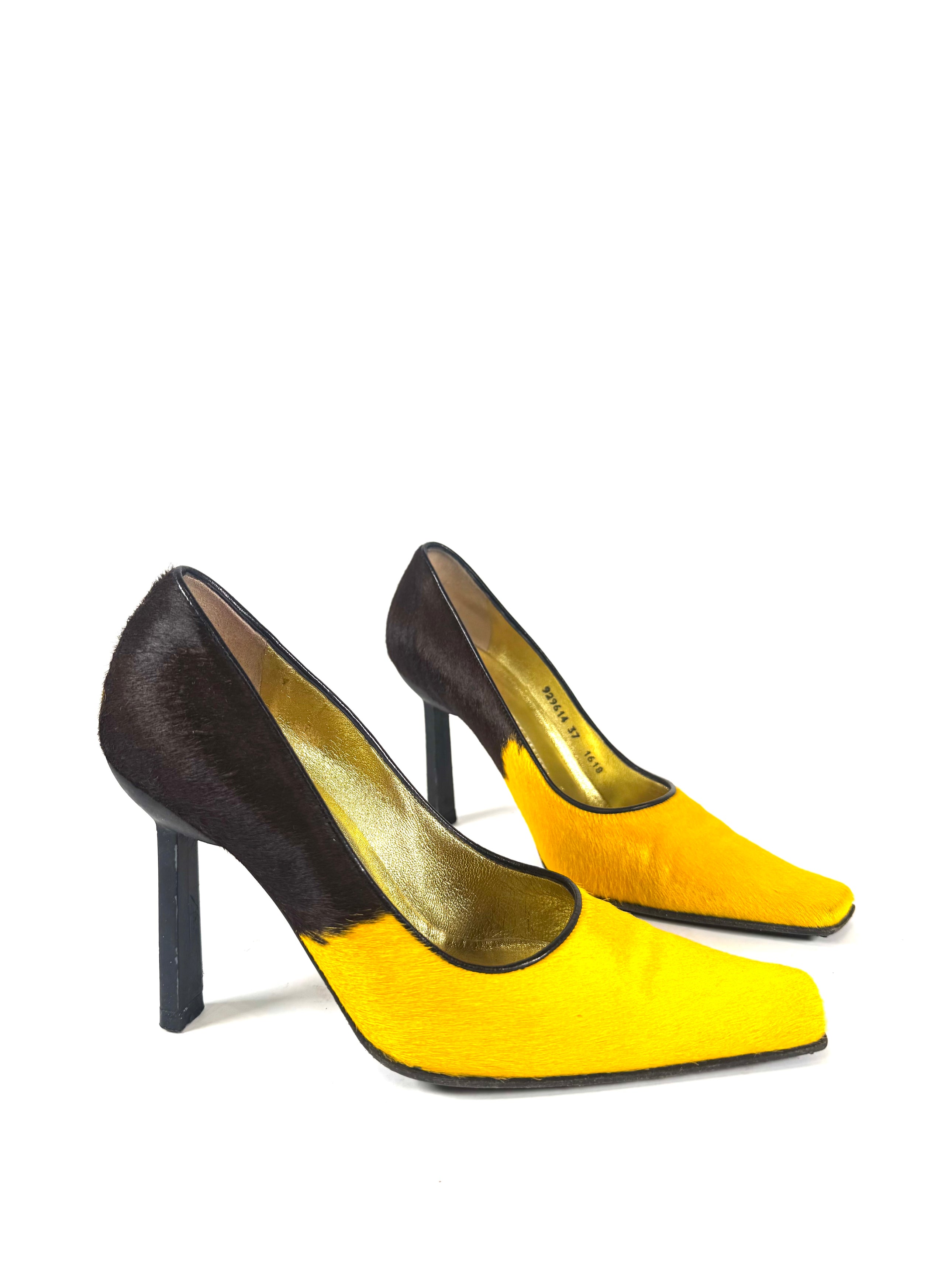 YELLOW & BROWN CALFHAIR PUMPS