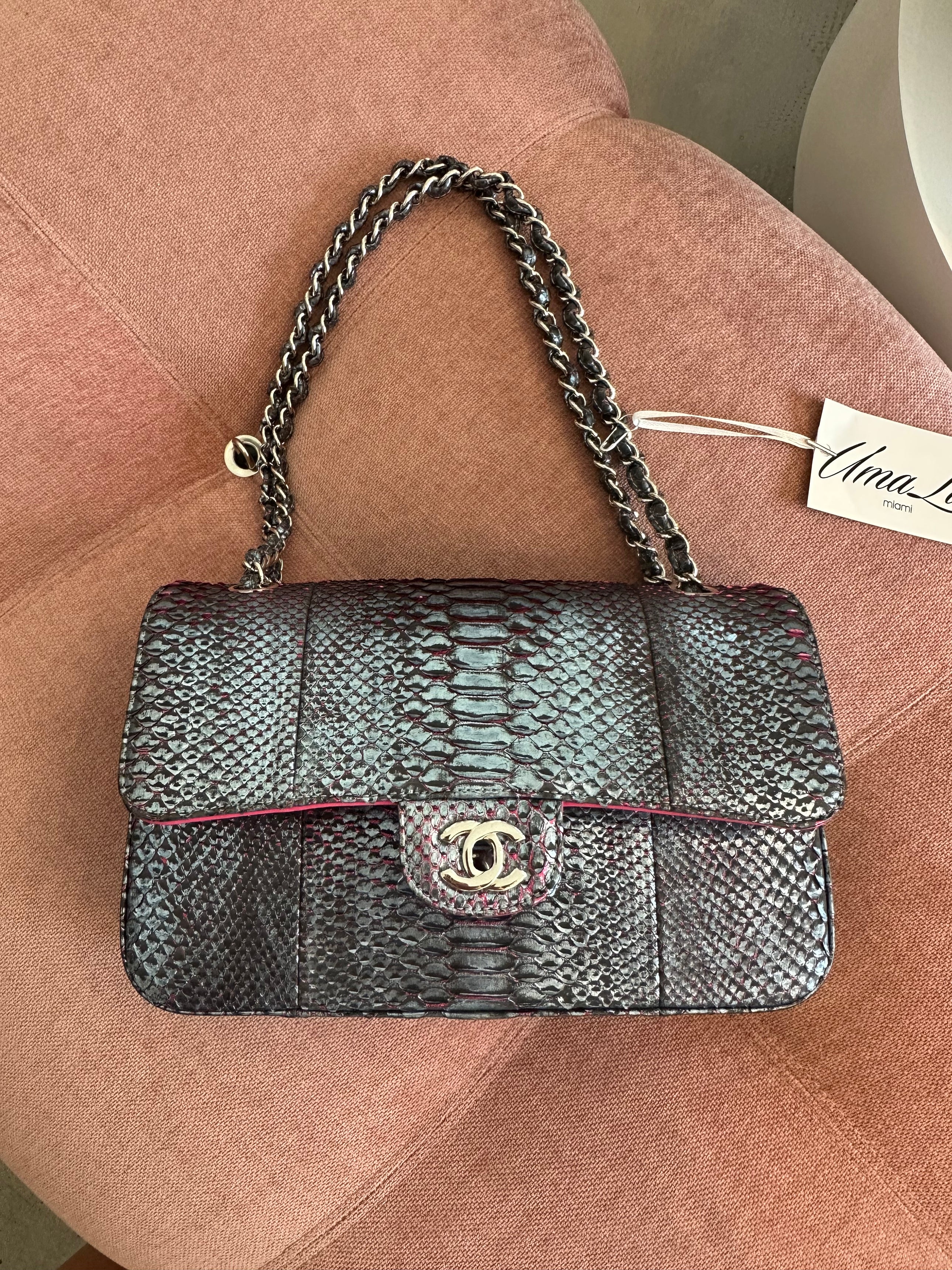 2017 CROCUS PYTHON RARE FLAP BAG @SM