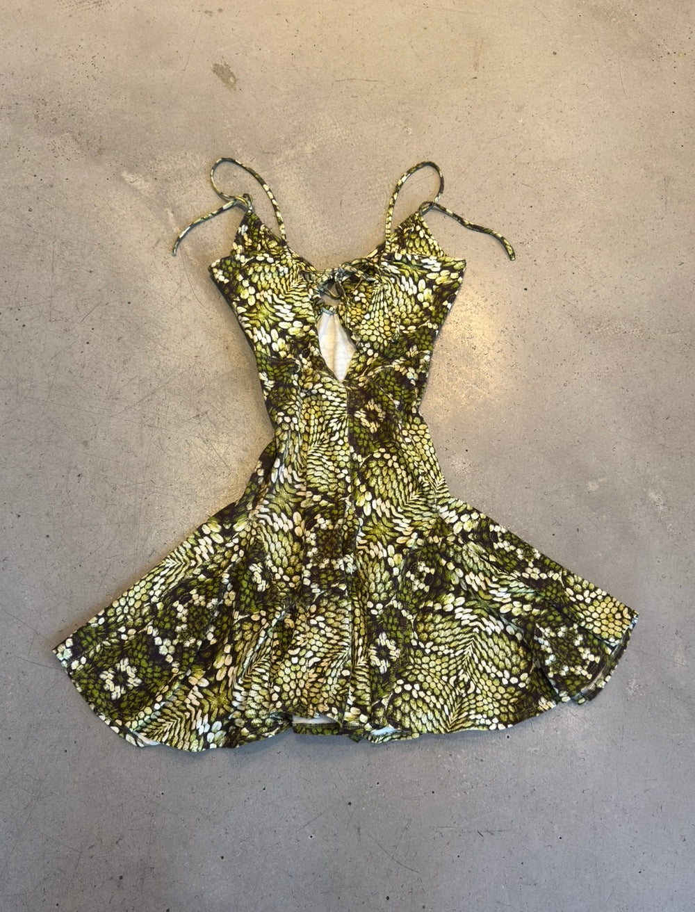BROWN/GREEN SNAKE PRINTED MIDI DRESS @AFENI