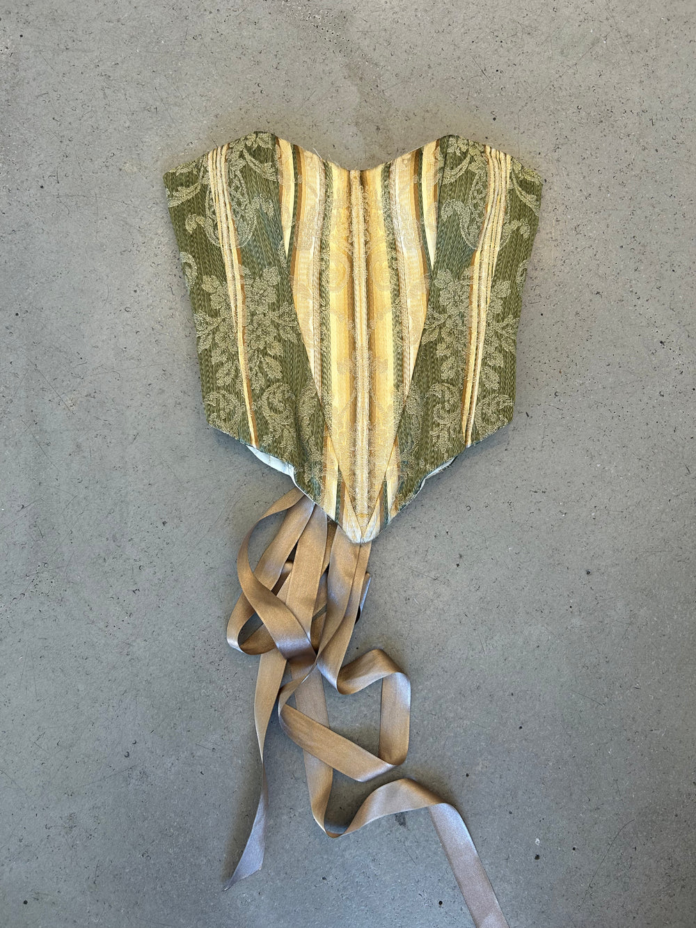 90/00s GREEN & BEIGE TAPESTRY CORSET