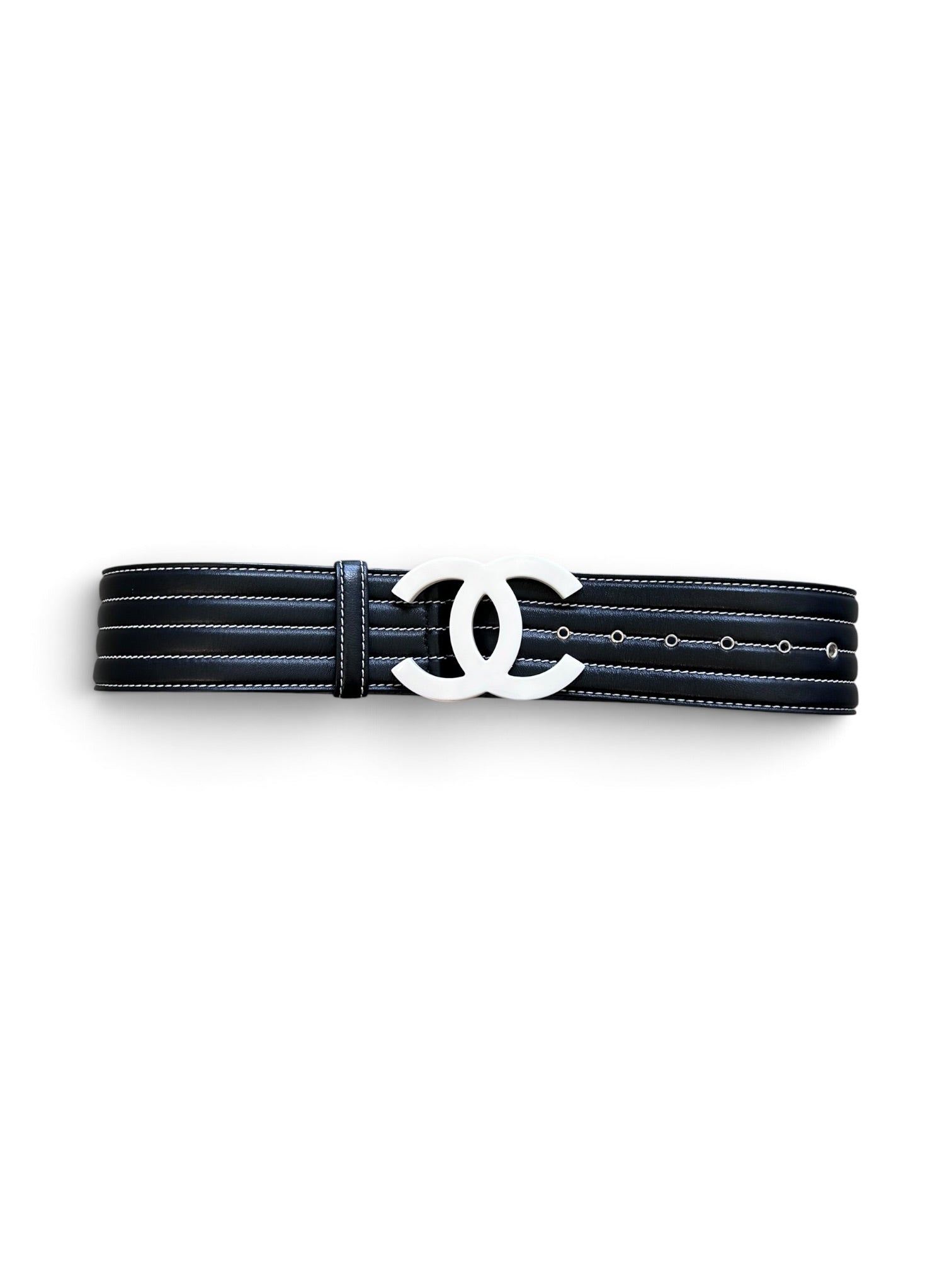 17B BLACK LEATHER BELT W/ WHITE CC RESIN BUCKLE @CREV
