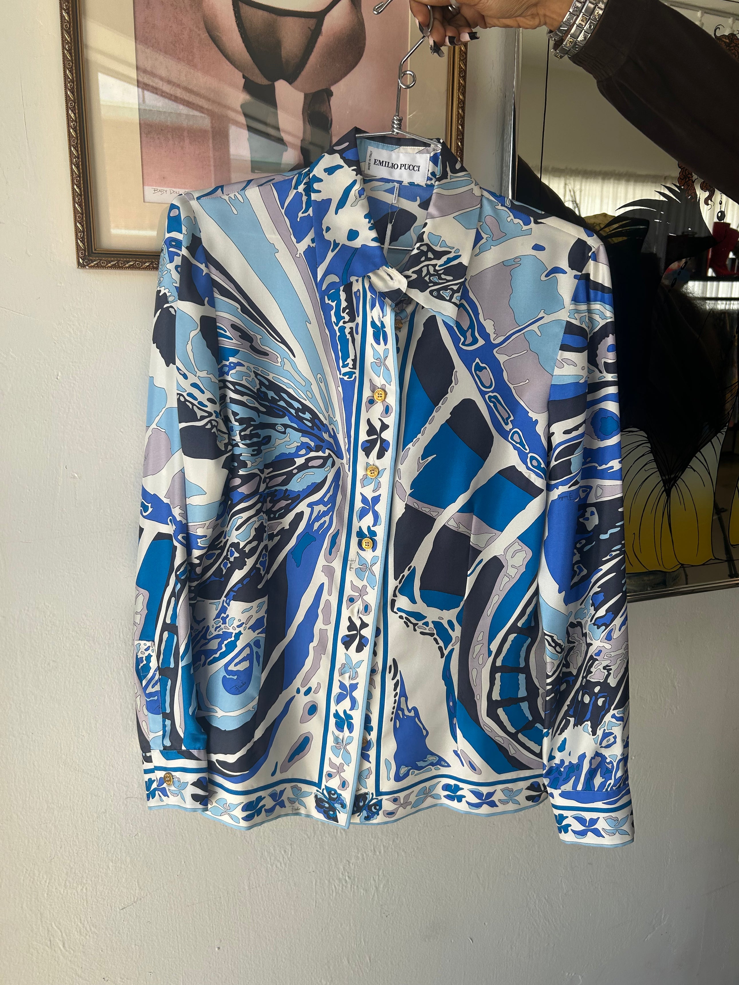 BLUE SILK MULTI COLOR BUTTON DOWN