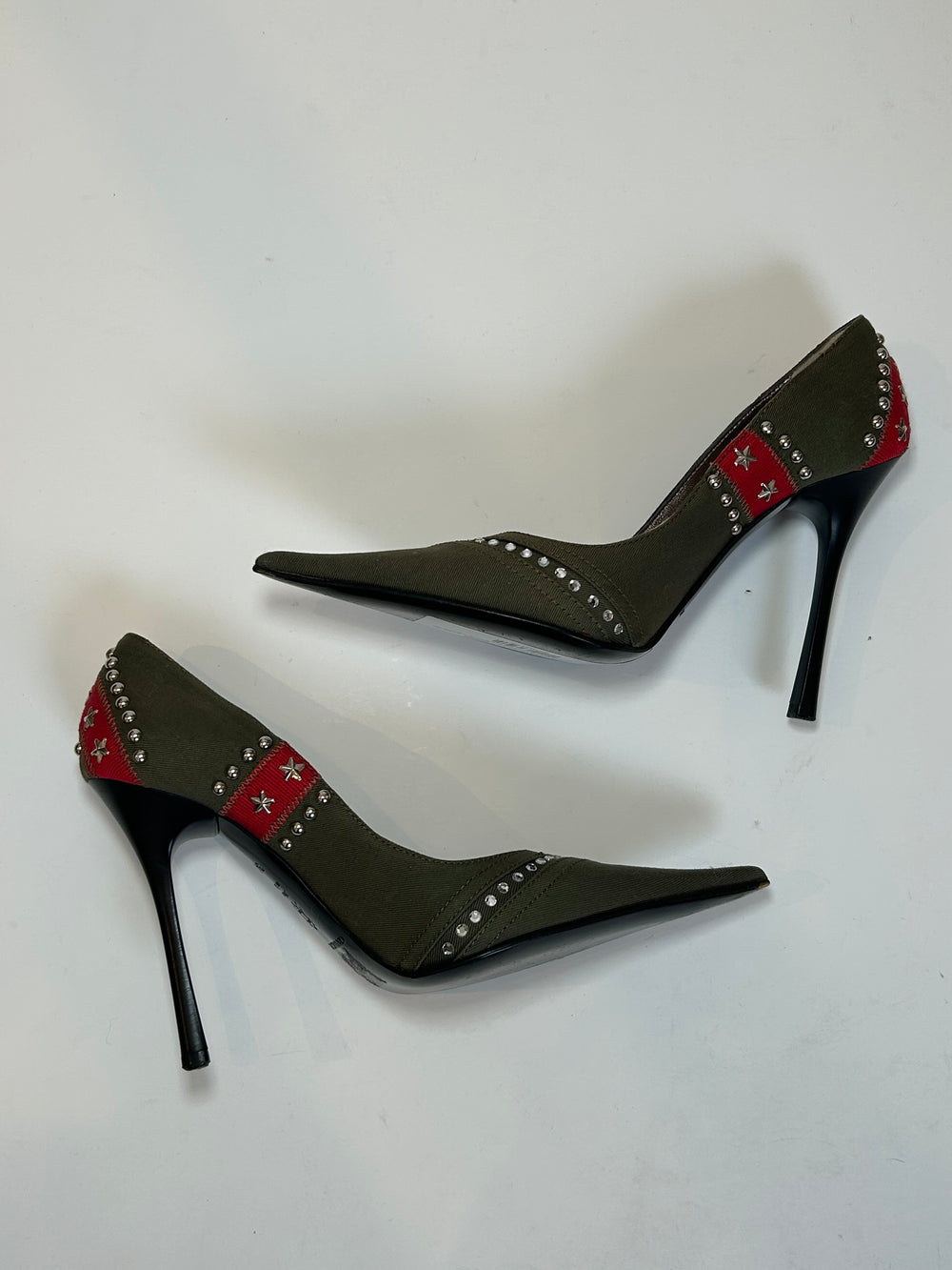 OLIVE "US ARMY" STUDDED HEELS