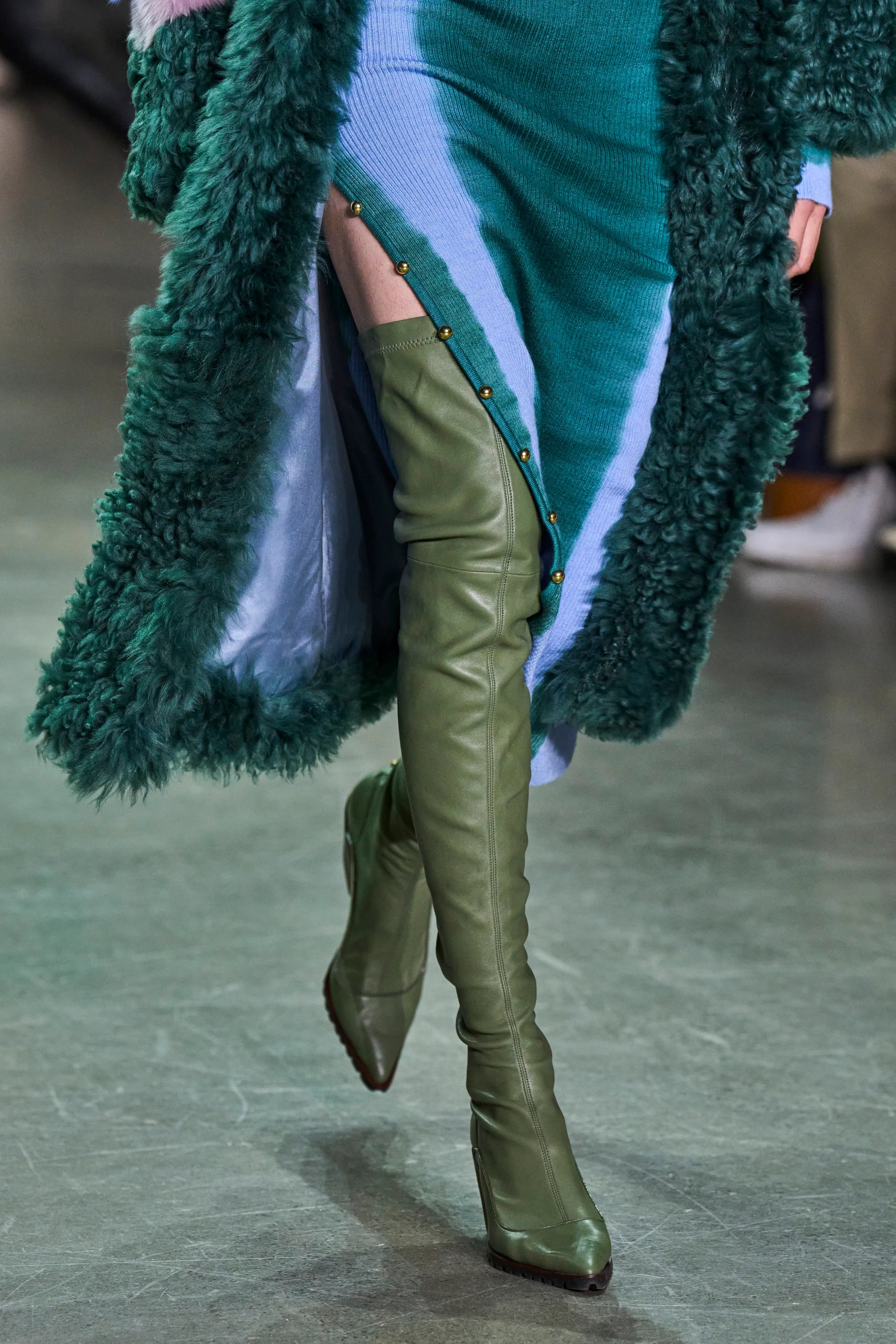 RUNWAY FW22 GREEN BOOTS