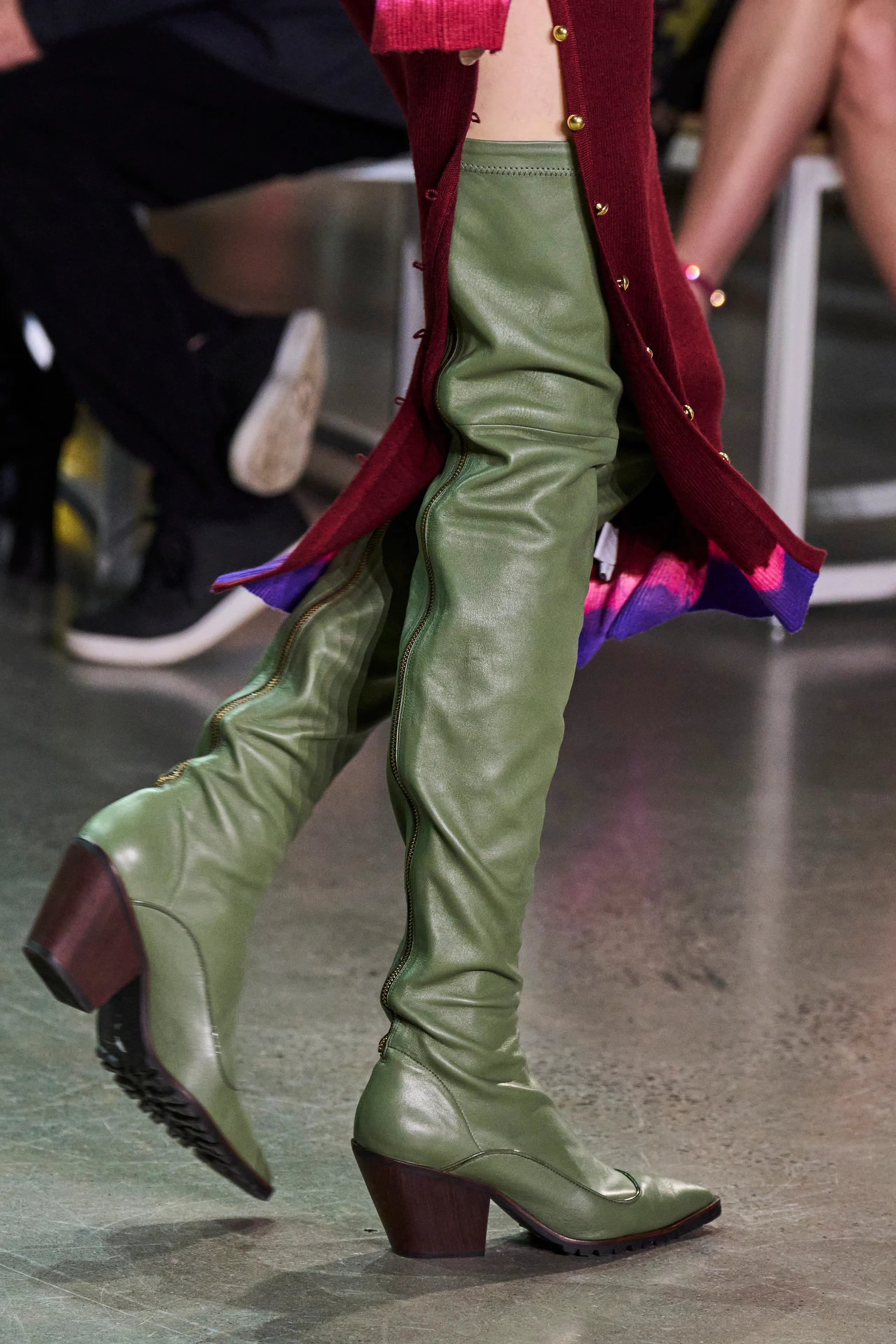 RUNWAY FW22 GREEN BOOTS
