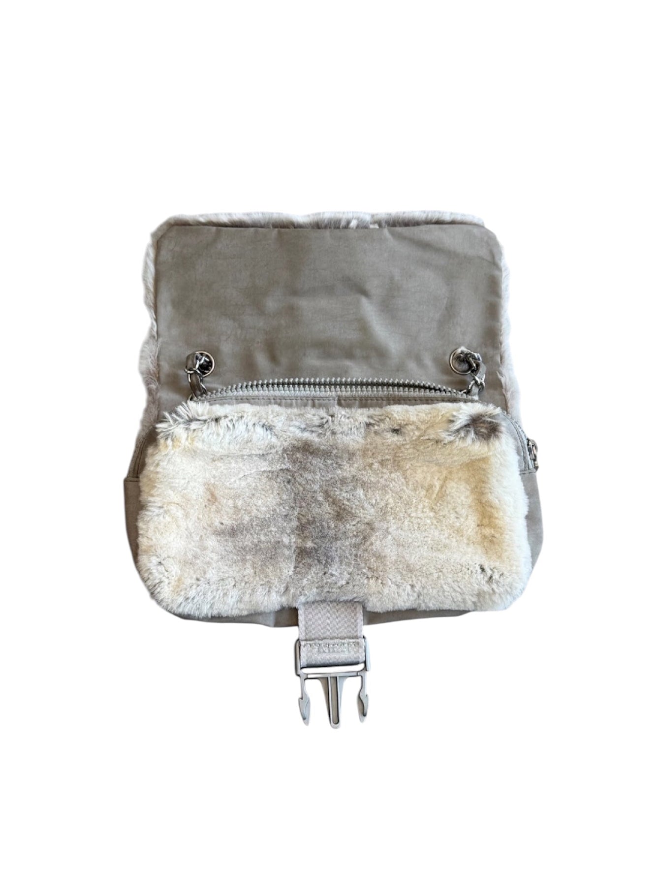 2005 GREY SPORT RABBIT FUR TECH BUCKLE BAG