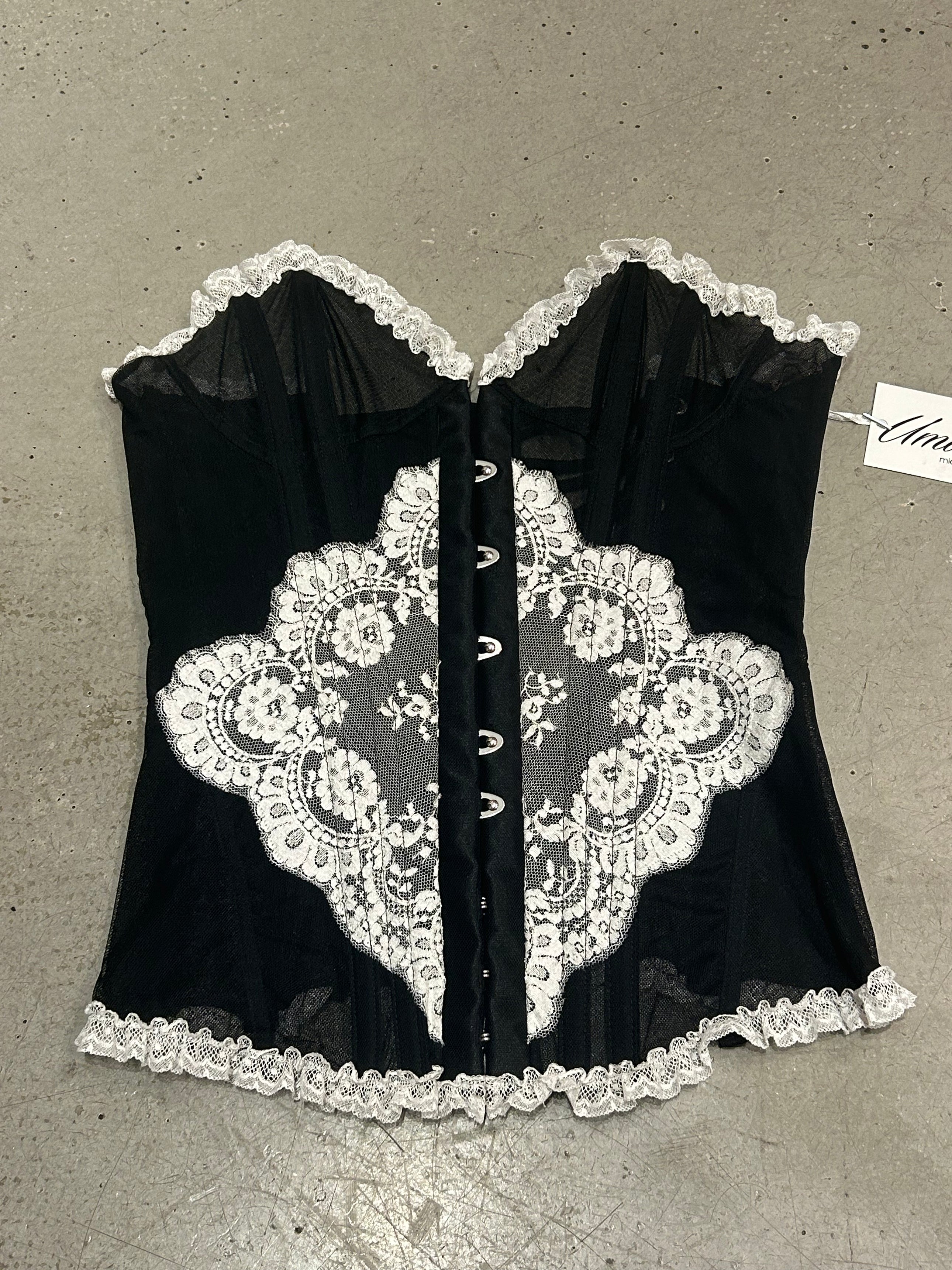 BLACK/WHITE MESH & LACE STRAPLESS CORSET TOP @IRIK