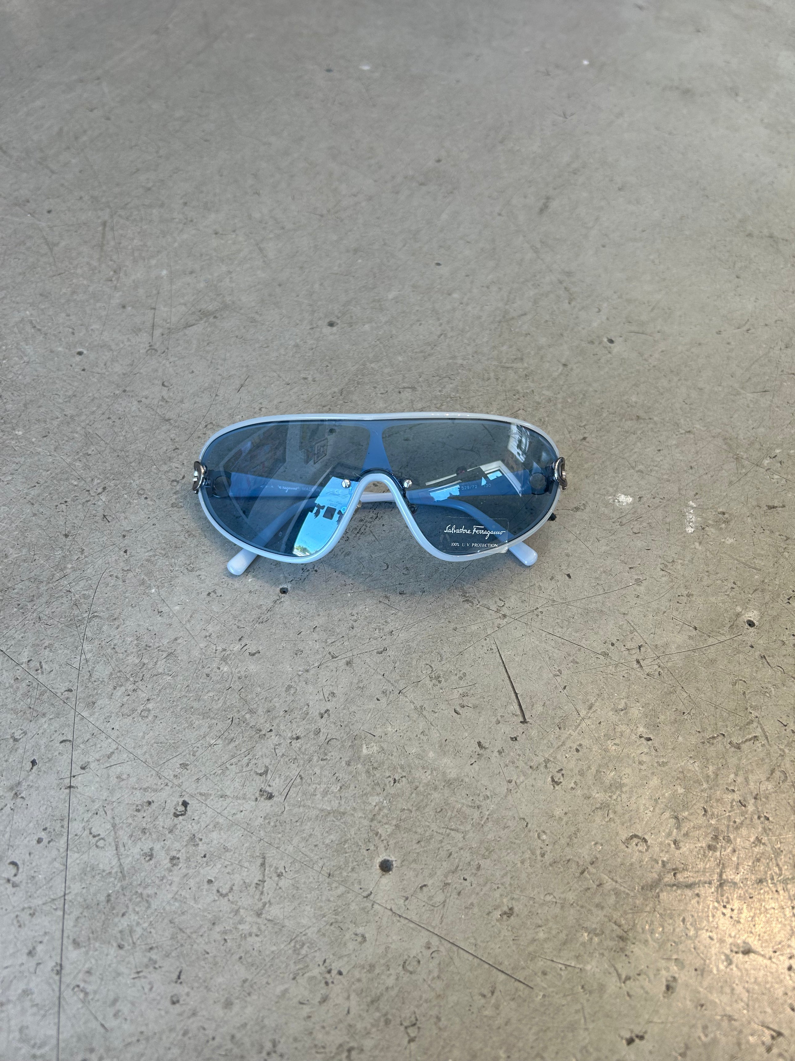 ‘SF1085’ BABY BLUE SHIELD SUNGLASSES