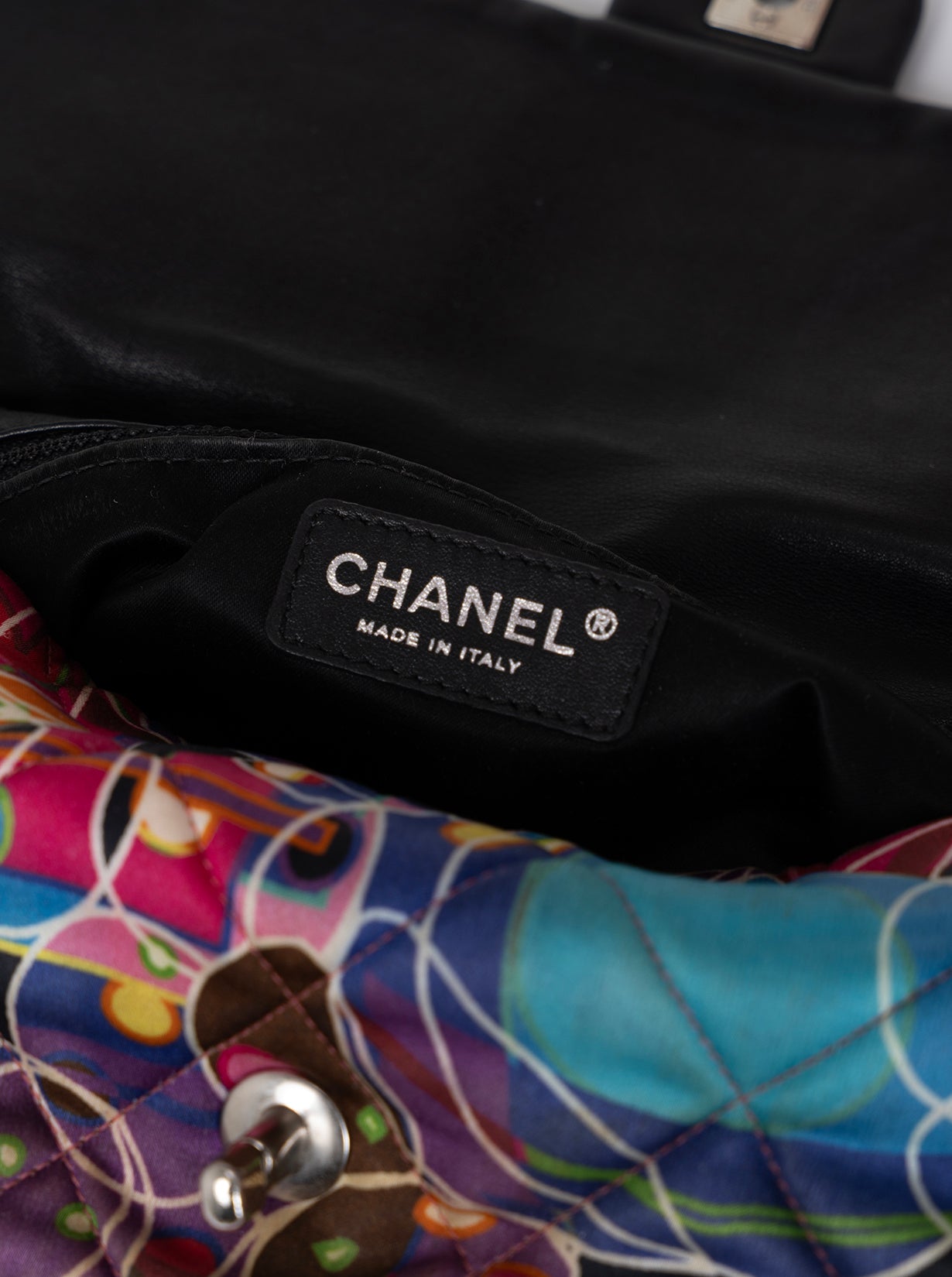 08 MULTICOLOR KALEIDOSCOPE SINGLE FLAP BAG