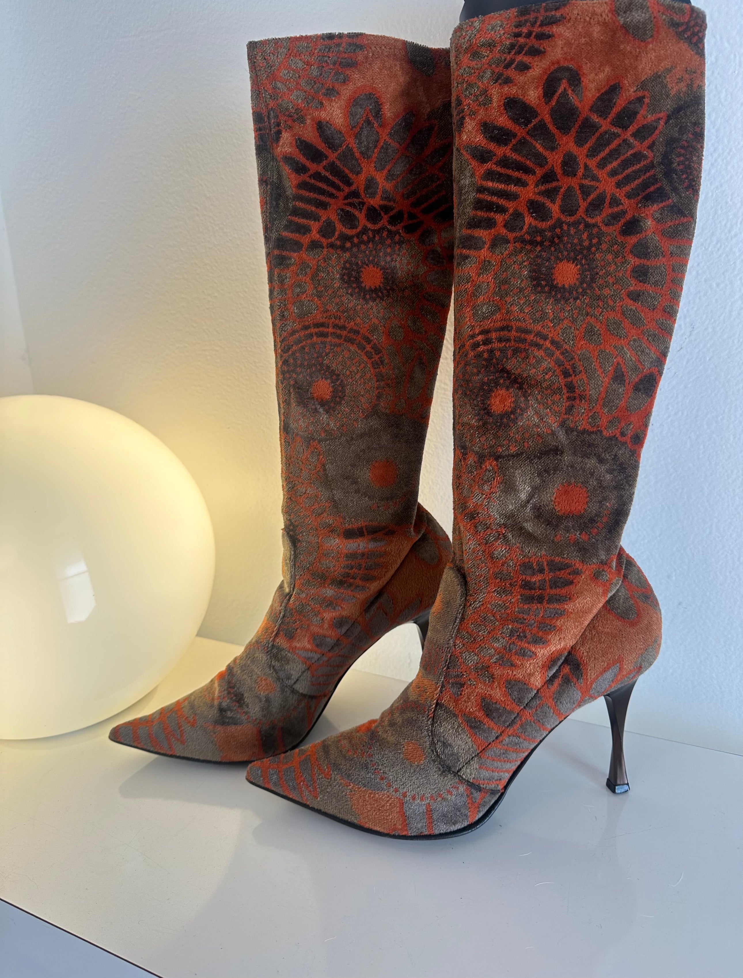 VELVET PRINTED KNEE HIGH BOOTS